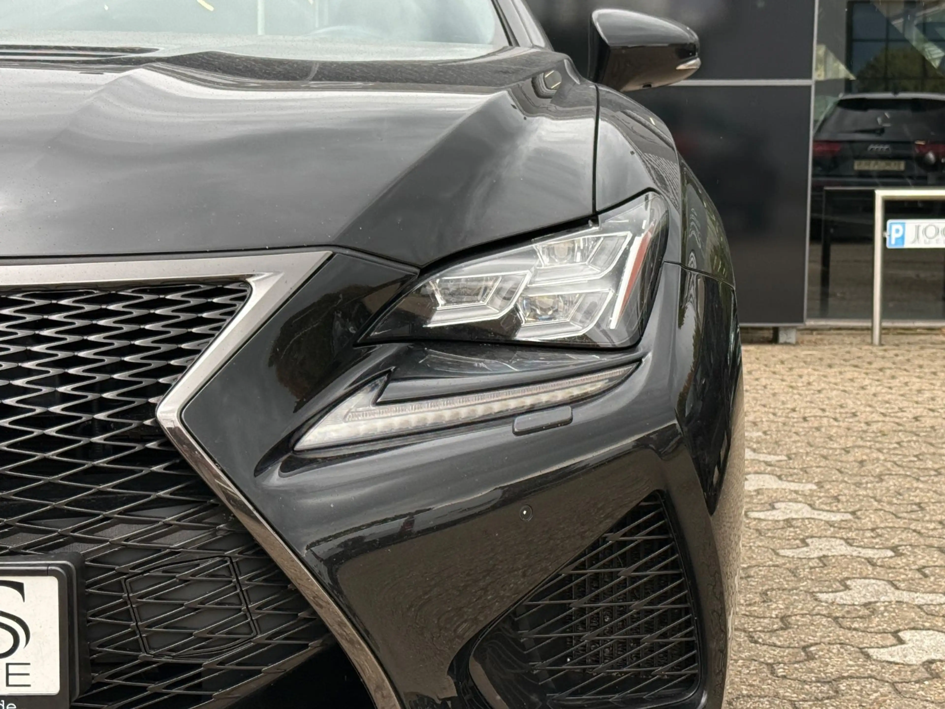 Lexus RC F RC-F*-GARANTIE*TVD*RFK*ALCANTARA*CARBON — photo 3