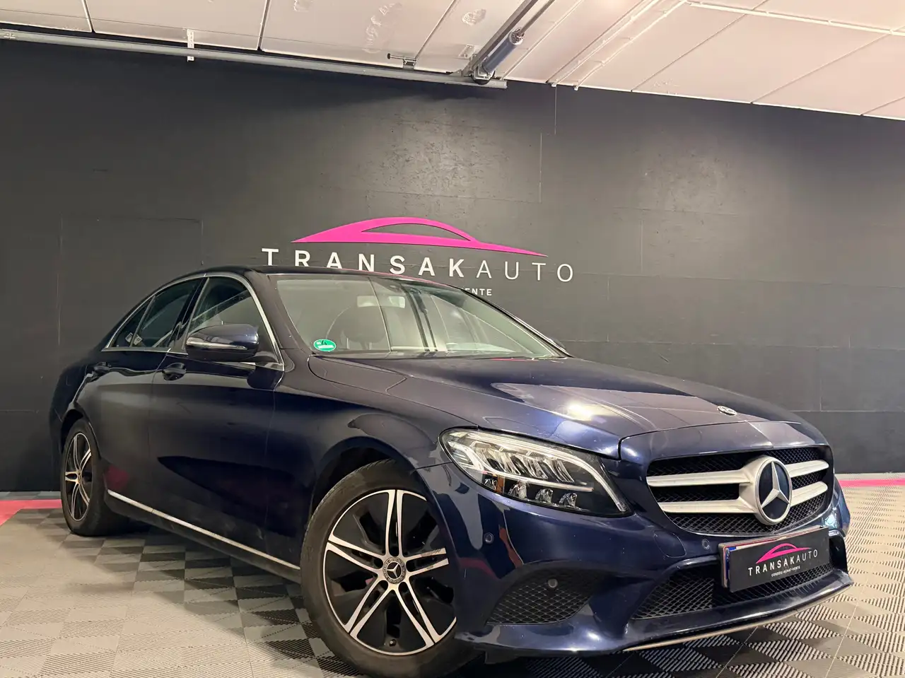 Mercedes-Benz C 180