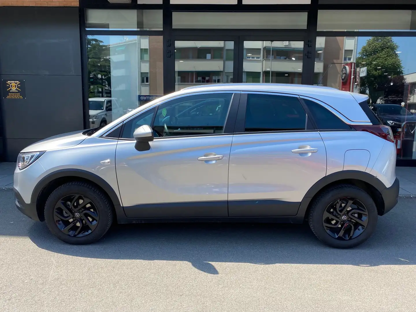 Opel Crossland Crossland X 1.2 Turbo 12V 110 CV Start&Stop aut. Zilver - 2