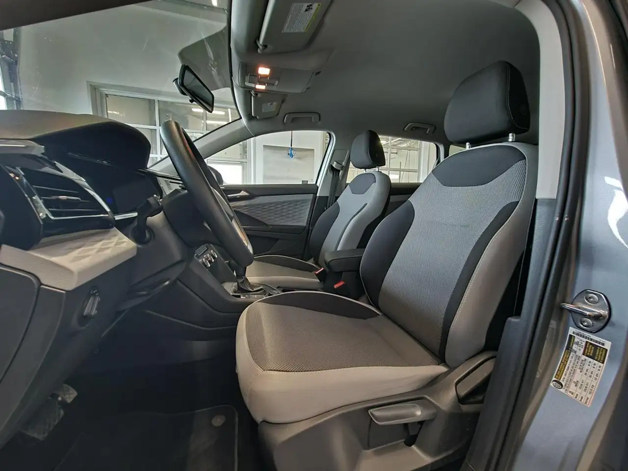 Volkswagen Taos снимка Volkswagen Taos