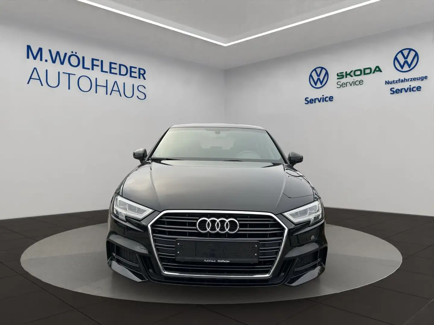 Audi A3 Sportback 30 TFSI S line exterieur Schwarz - 2