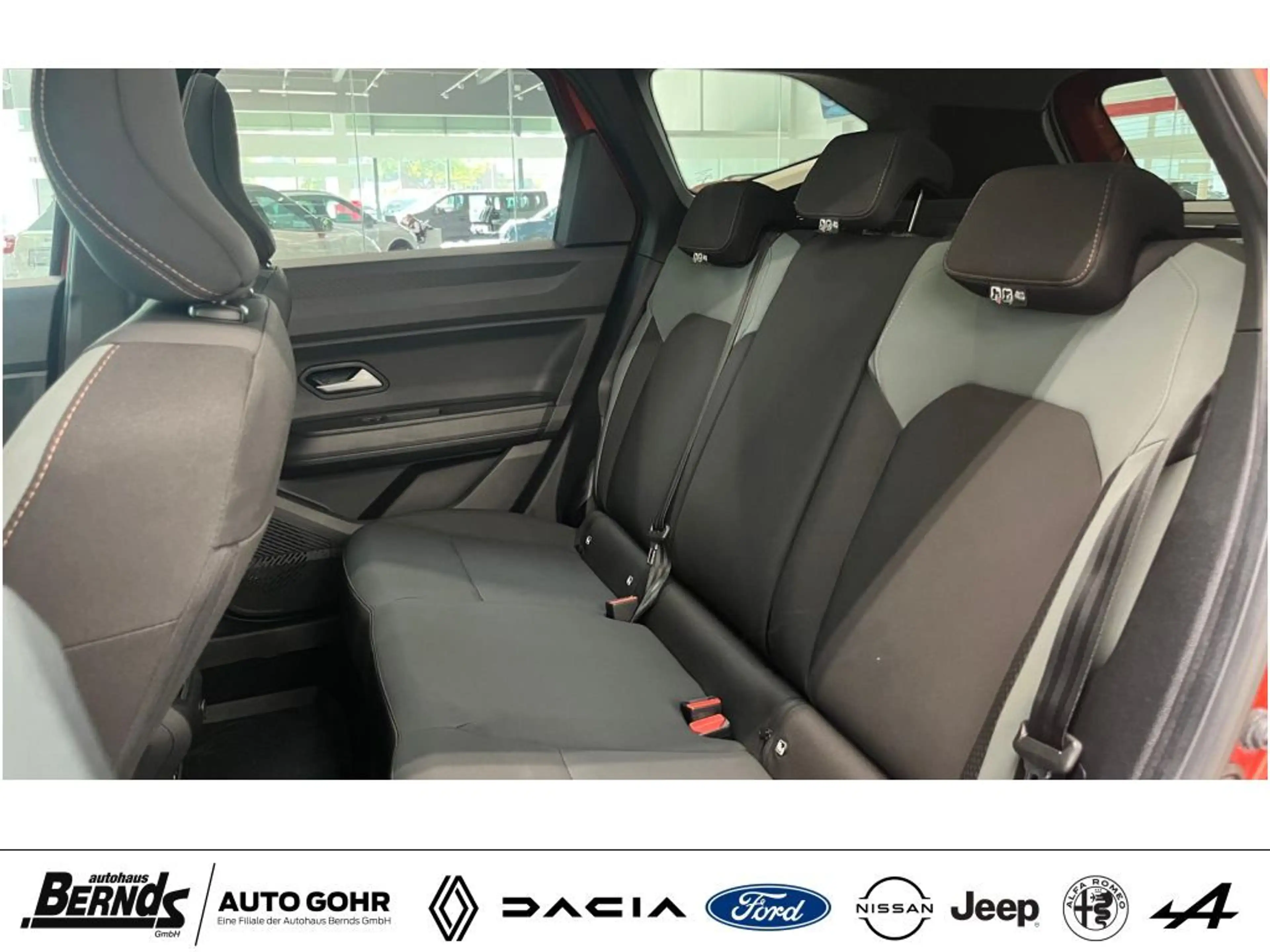 Dacia Bigster Hybrid 155 Extreme AUTOMATIK KLIMAAUTO. ACC NAVIG. — photo 10
