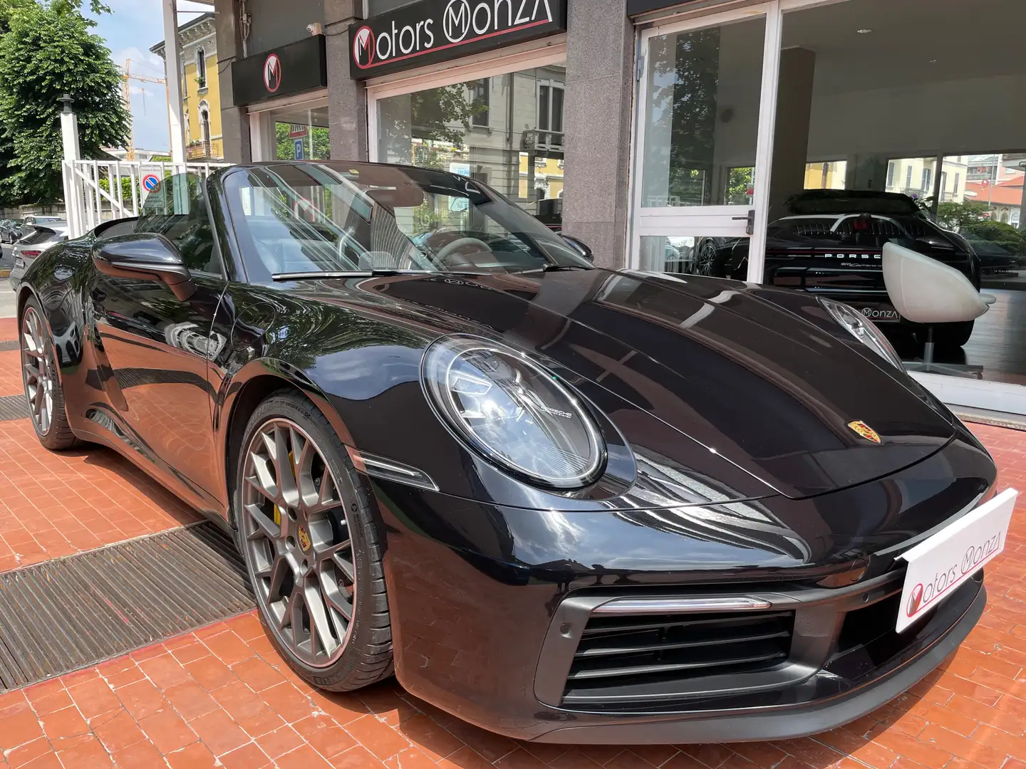 Porsche 992 Cabrio 3.0 Carrera 4S - freni Carbo-italiana Nero - 1