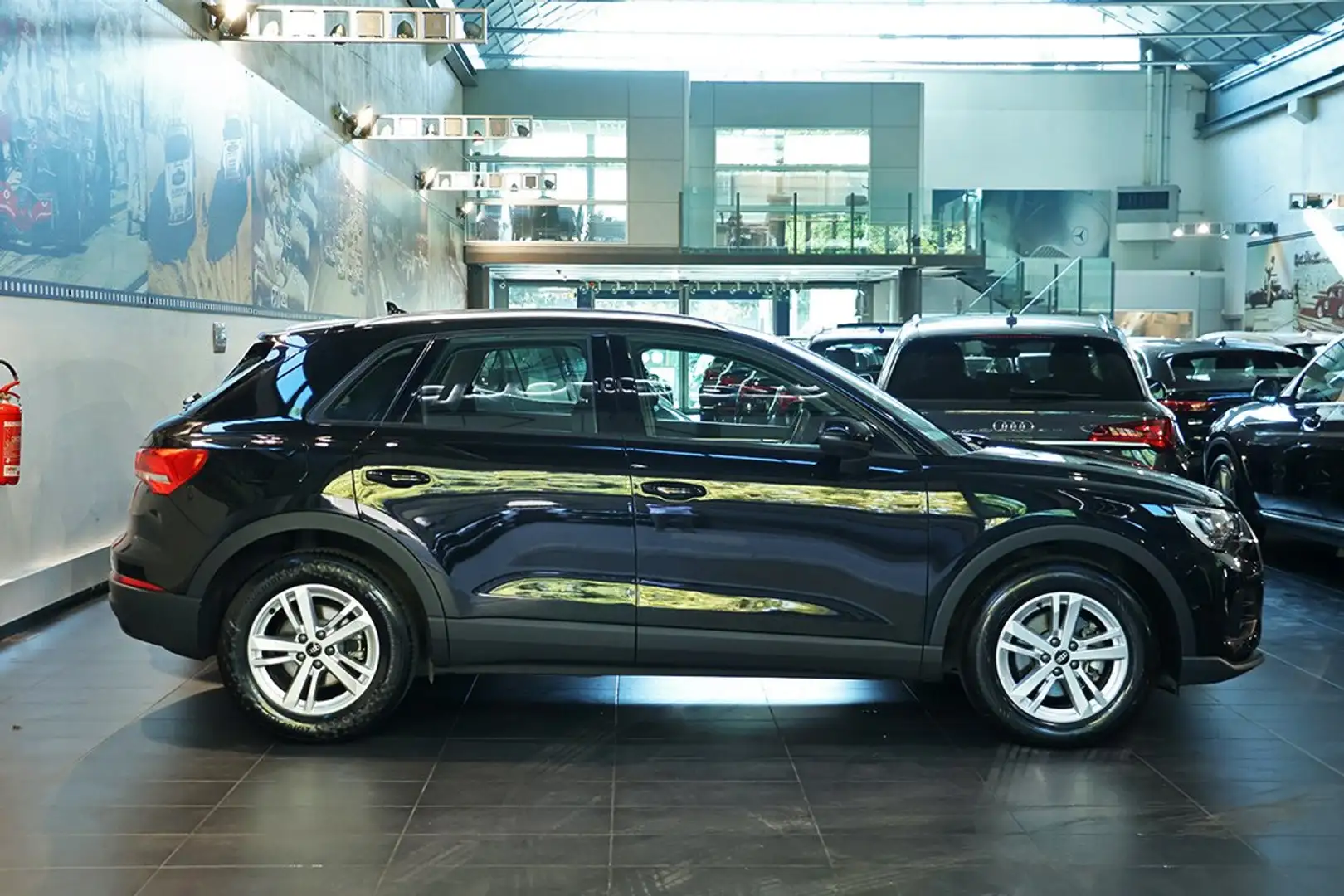 Audi Q3 35 TDI S-Tronic Business - TELECAMERA/ADAS/SMARTP. Black - 2