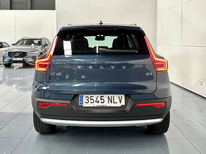 Volvo XC40 2026, foto 26