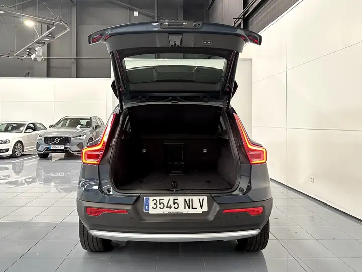 Volvo XC40 2026, foto 14