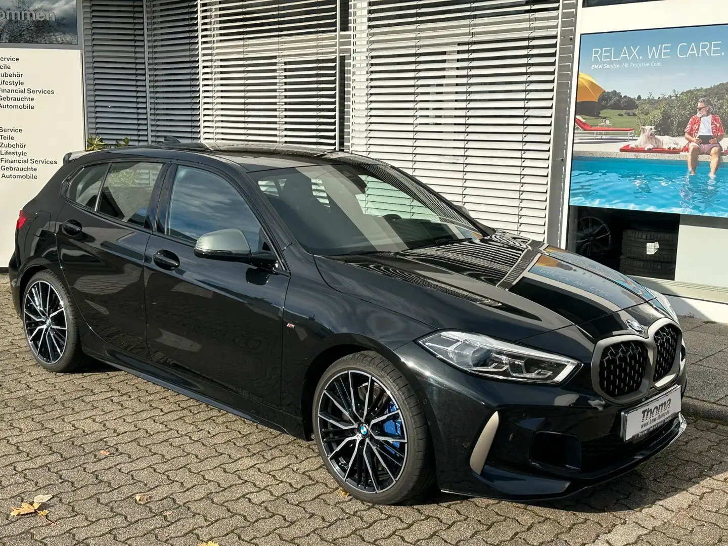 BMW 135 i xDrive+HUD+HIFI HarmK.+el.GSD+M-Sportsitz Schwarz - 1