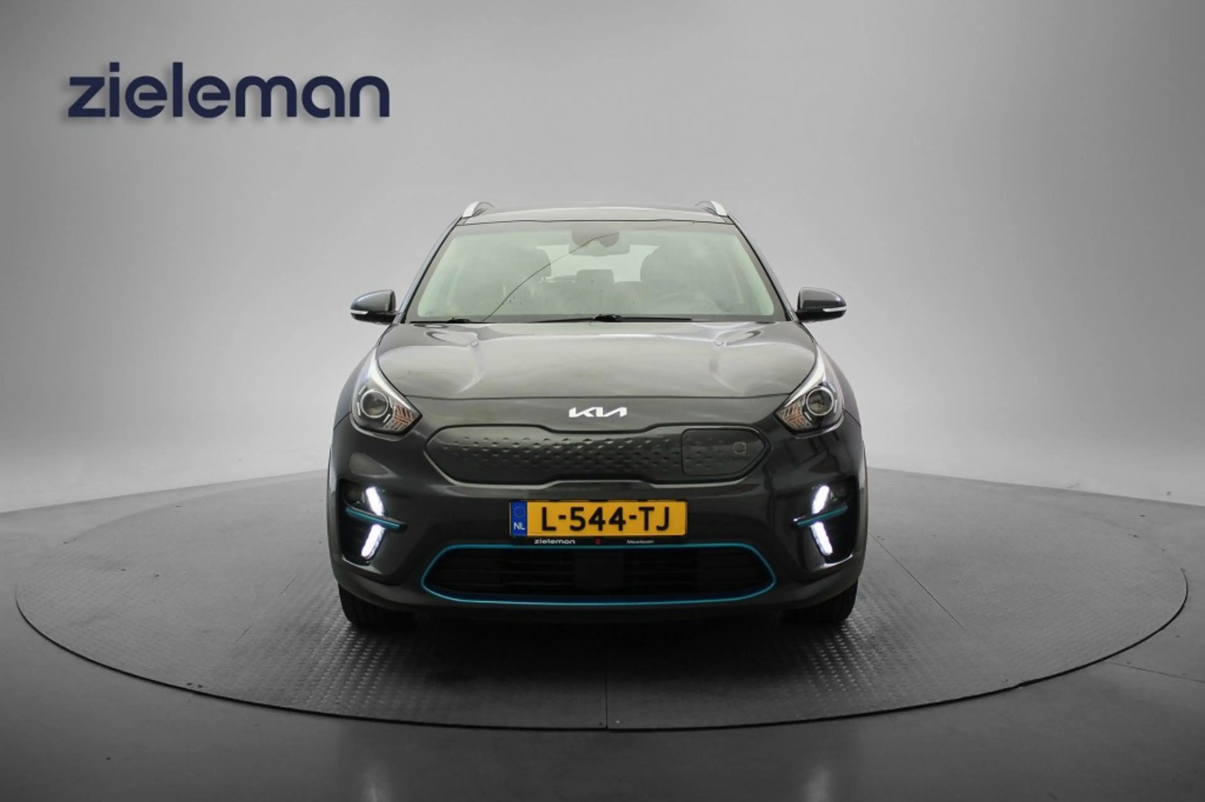 Kia e-Niro DynamicPlusLine 64 kWh 3 Fase - Carplay, Camera, H — photo 15