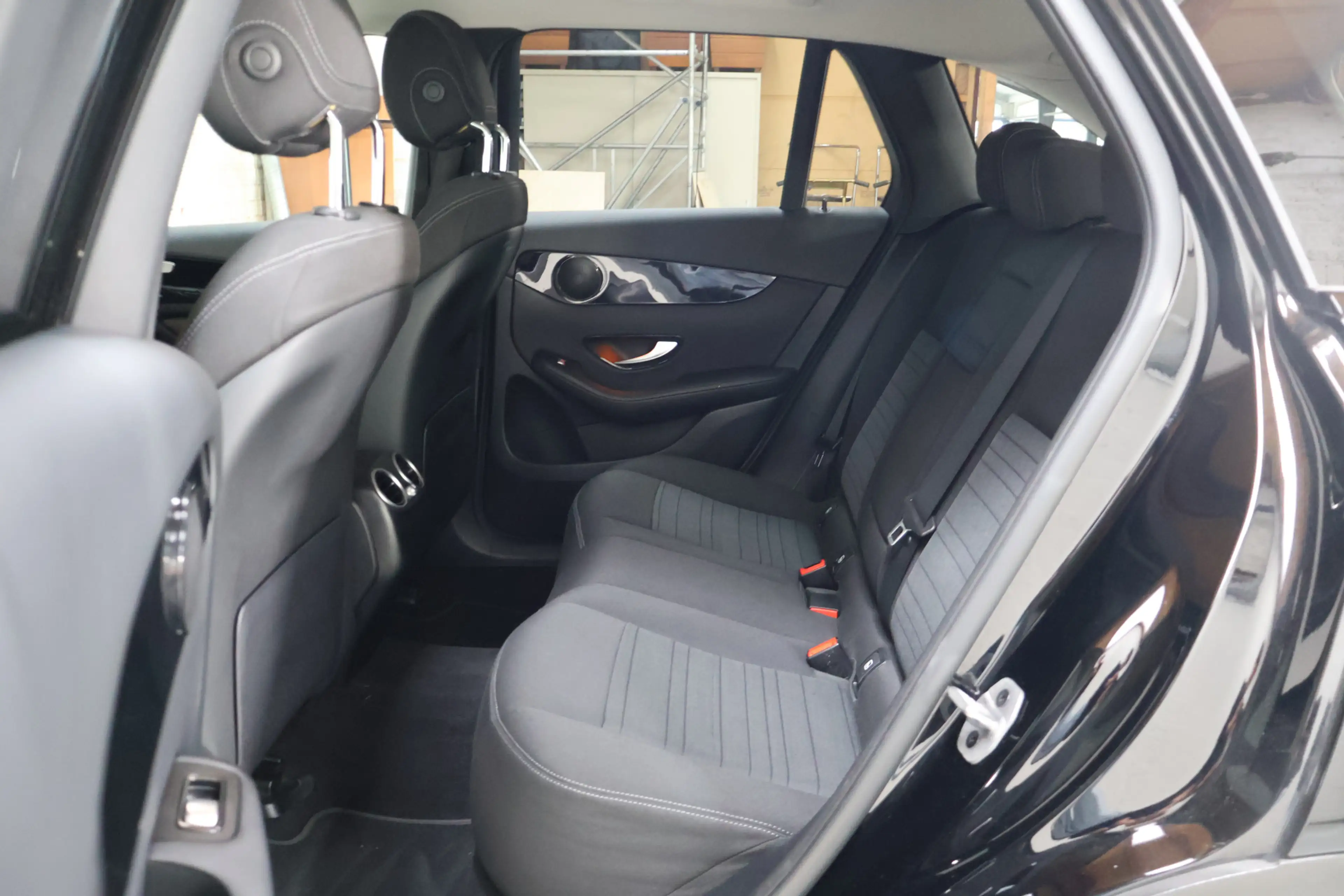 Mercedes-Benz GLC 300 300e 4MATIC Business Solution | Cam | Dab | Stoelv — photo 17