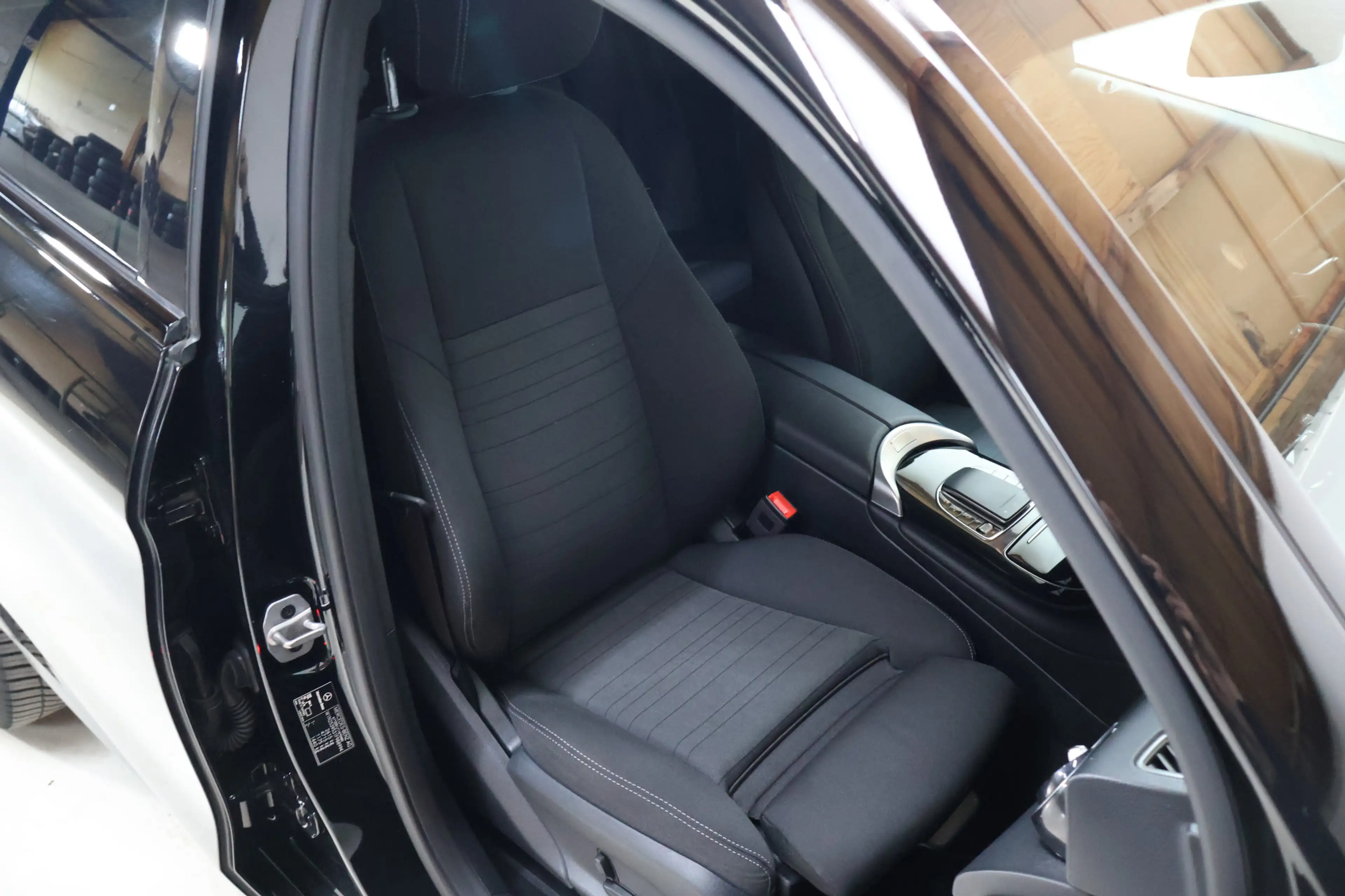 Mercedes-Benz GLC 300 300e 4MATIC Business Solution | Cam | Dab | Stoelv — photo 16
