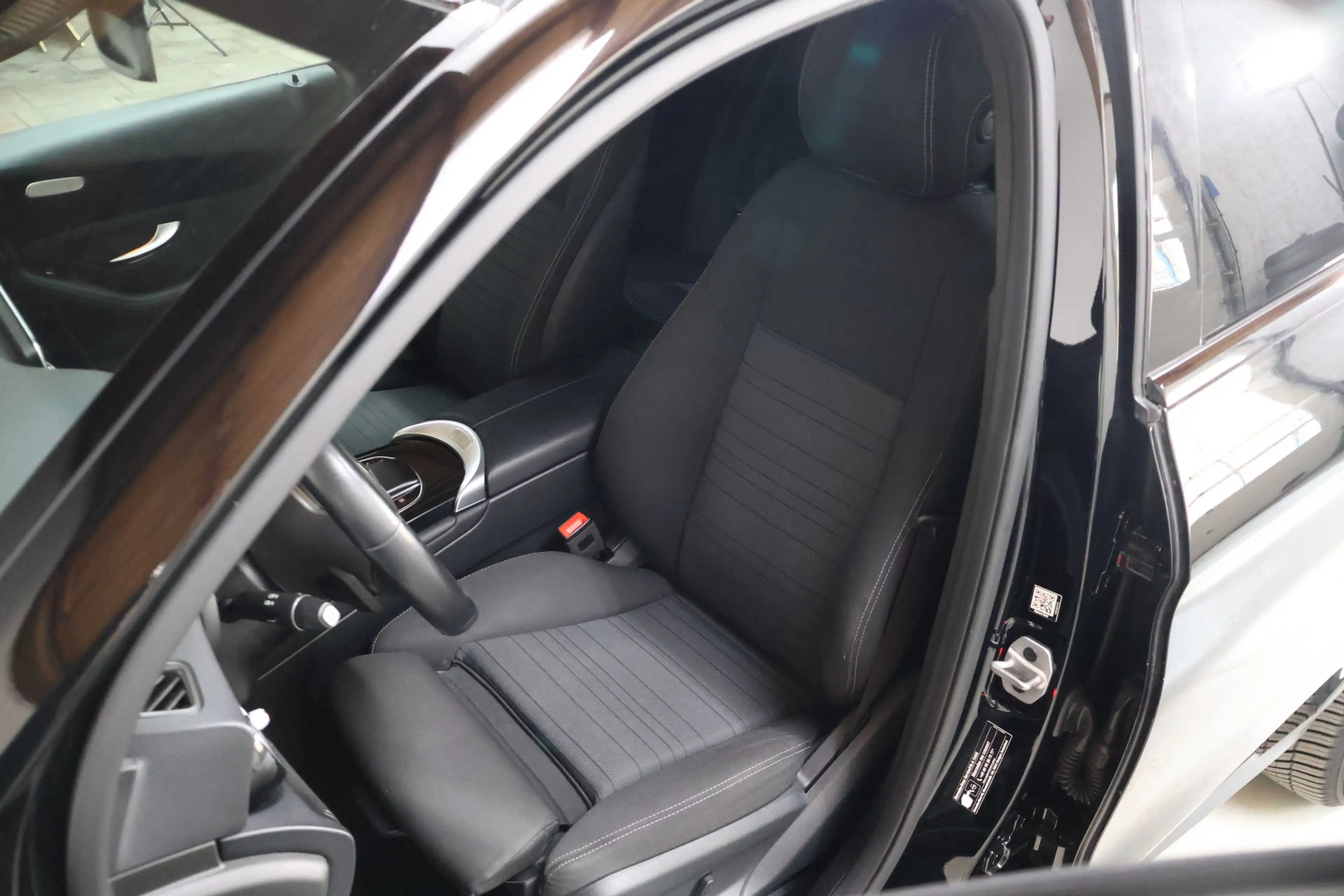 Mercedes-Benz GLC 300 300e 4MATIC Business Solution | Cam | Dab | Stoelv — photo 15
