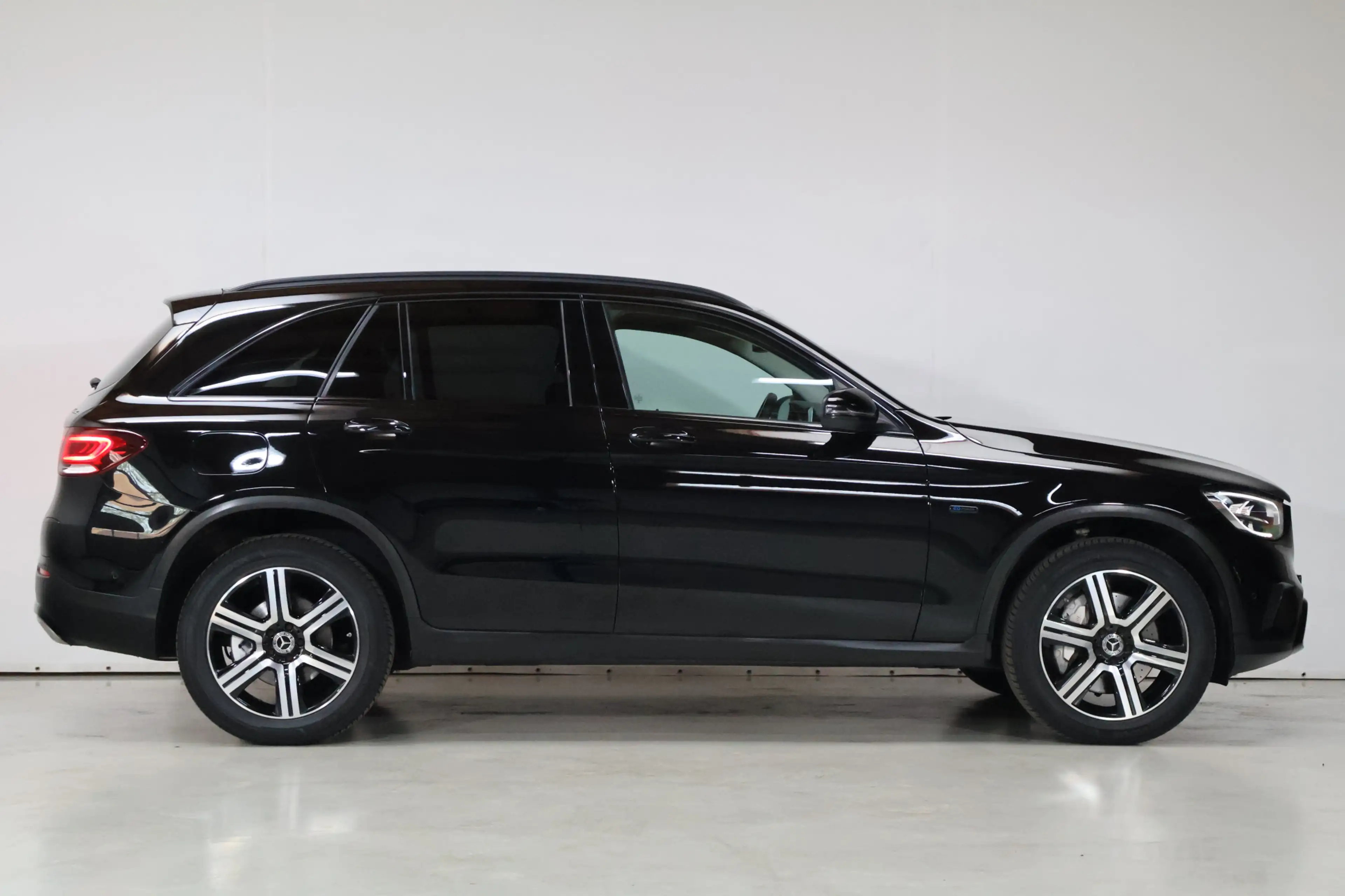 Mercedes-Benz GLC 300 300e 4MATIC Business Solution | Cam | Dab | Stoelv — photo 14