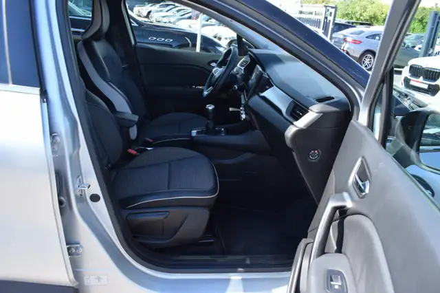Renault Captur view 14