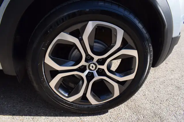 Renault Captur view 12