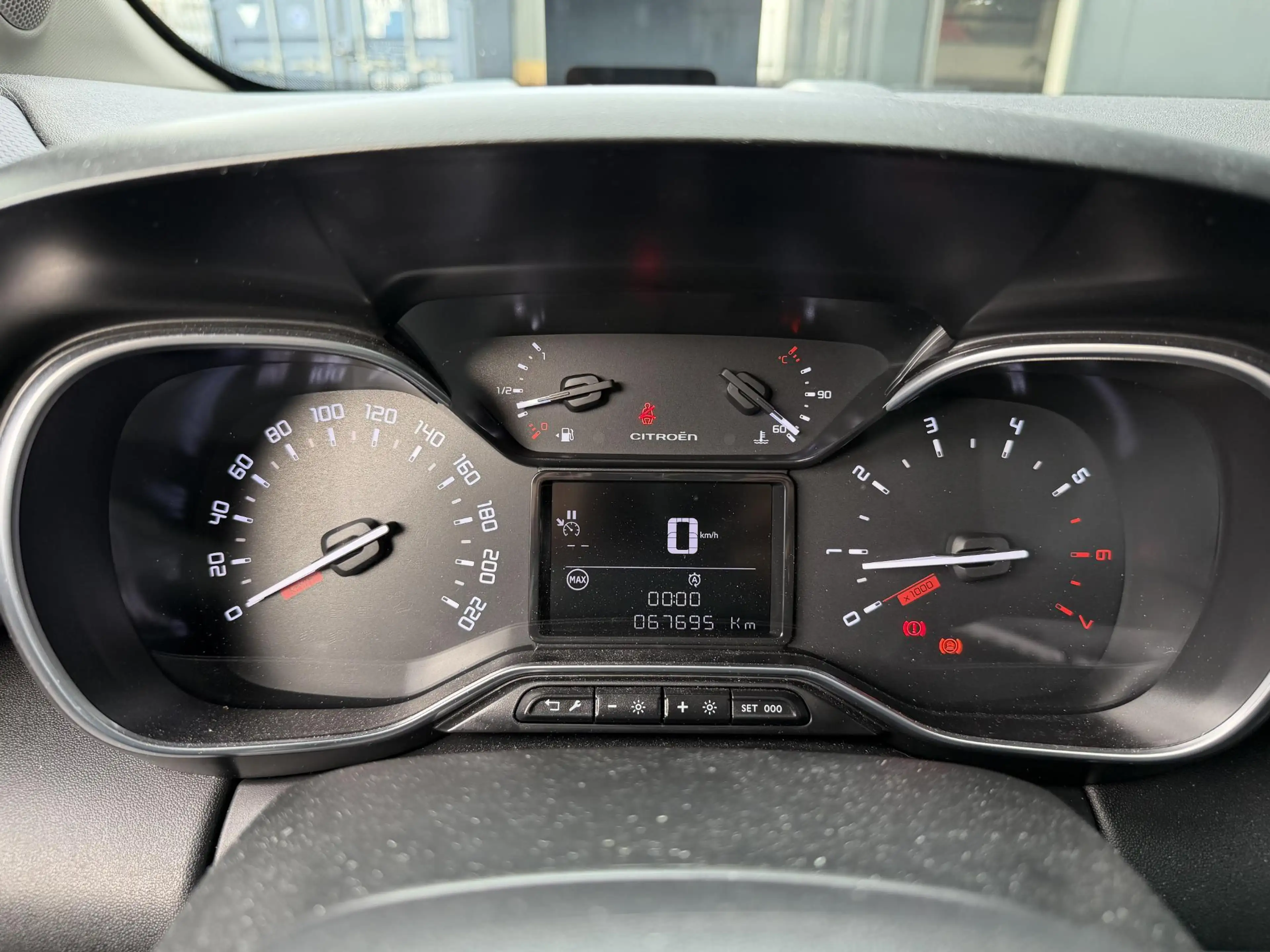 Citroen C3 Aircross 1.2 PureTech Shine Ripcurl 17"/Trekhaak/Stoelverwa — photo 6