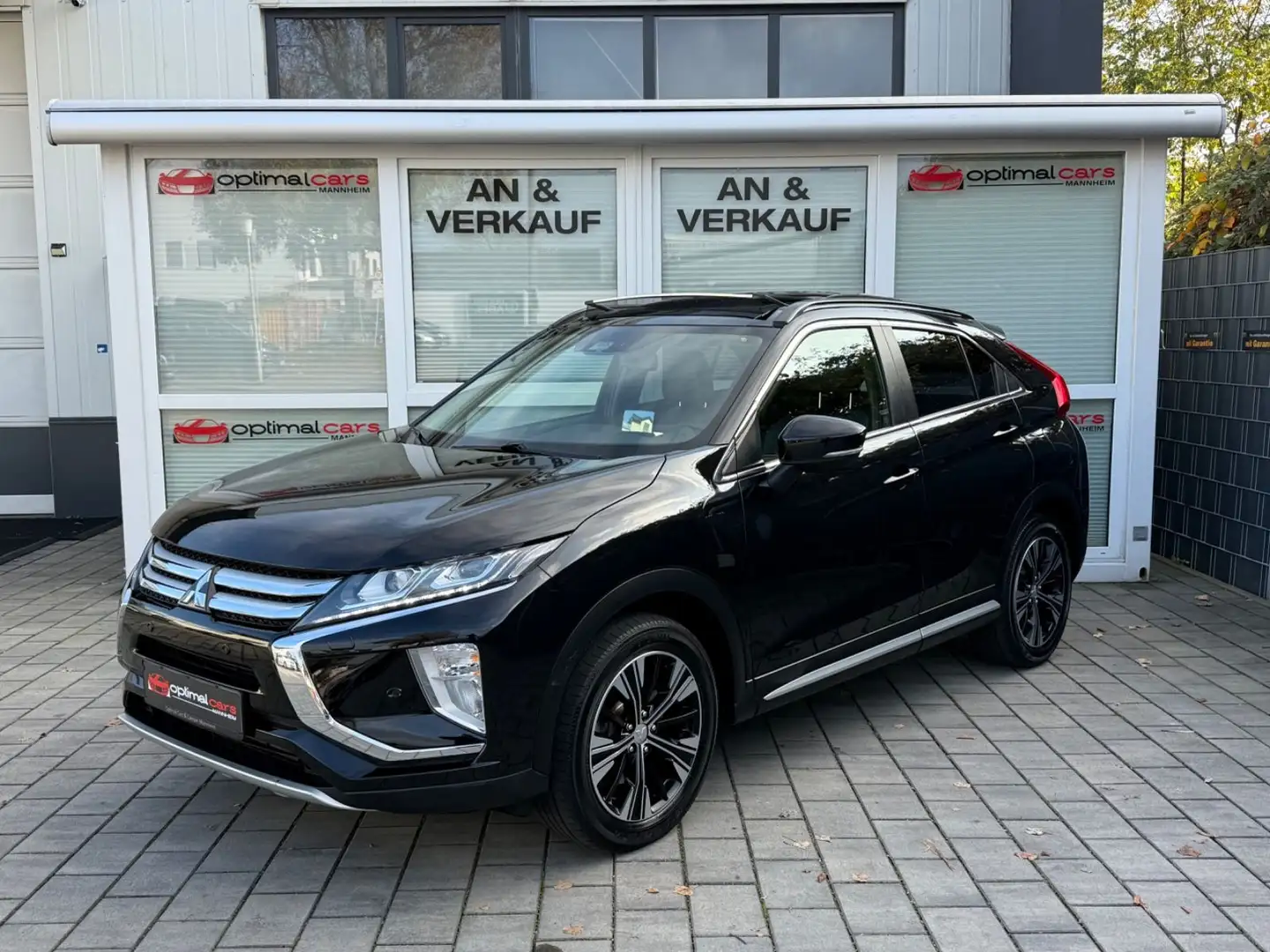 Mitsubishi Eclipse Cross Top 4WD/Automatik/8Fach/Pano/Navi Negro - 1