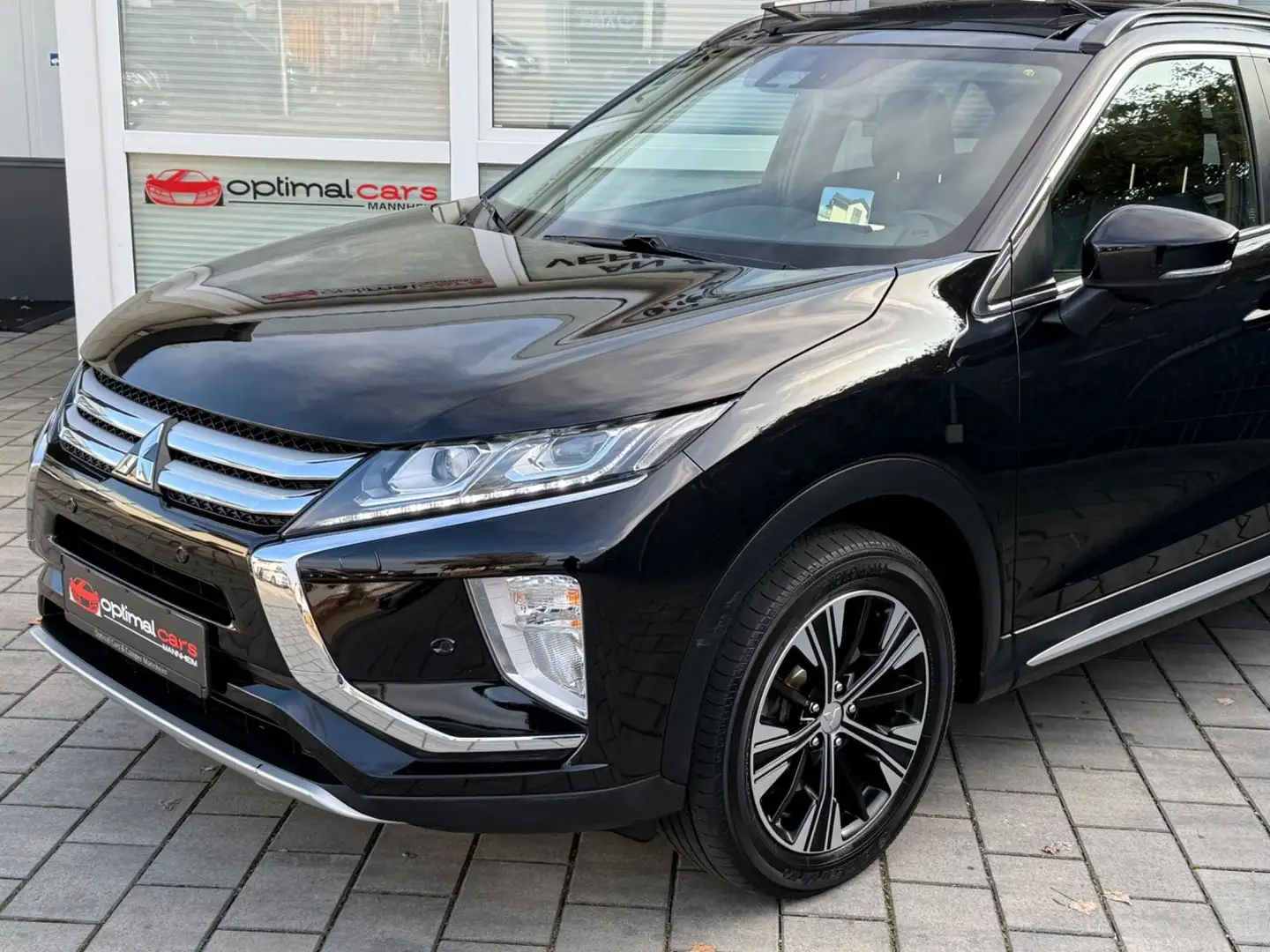 Mitsubishi Eclipse Cross Top 4WD/Automatik/8Fach/Pano/Navi Negro - 2