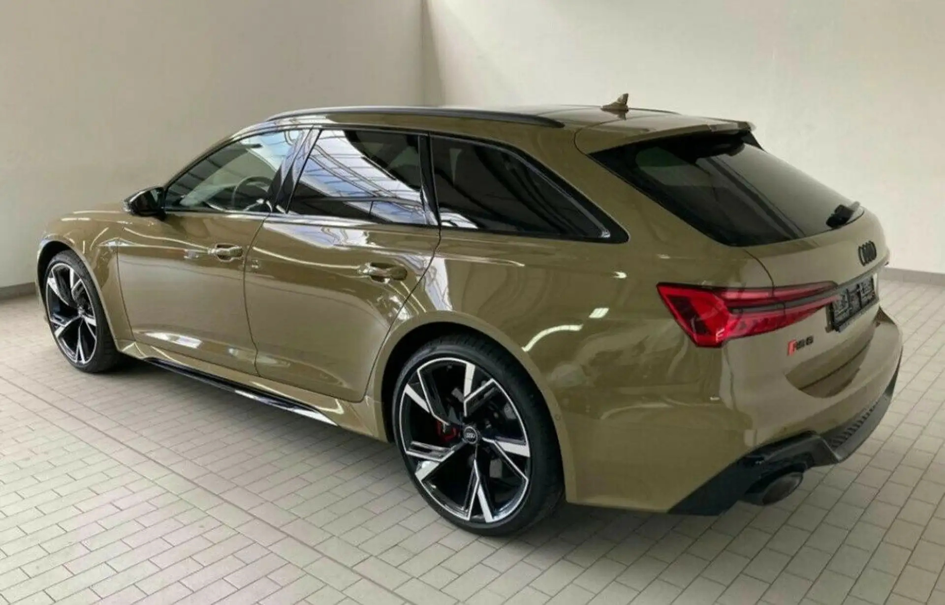 아우디 Audi RS6 4.0 TFSI 2020 베이지 사진 2