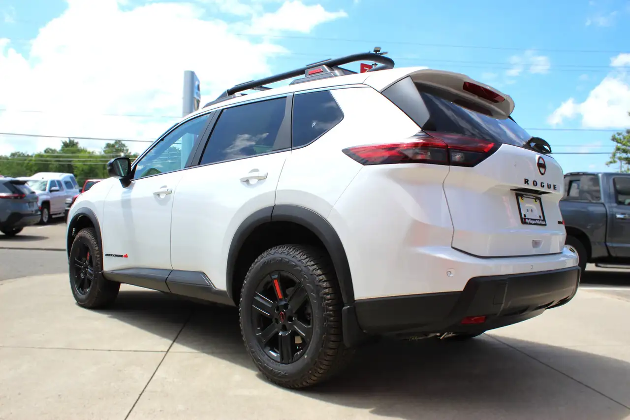 Nissan Rogue fotografie Nissan Rogue