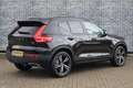 Volvo XC40 2.0 T4 R-Design | Panoramadak | Adaptive cruise co Schwarz - thumbnail 2