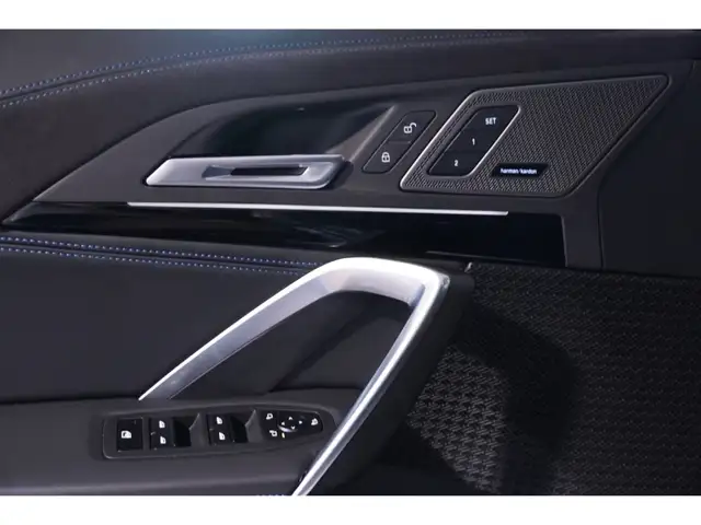 BMW X1 view 8
