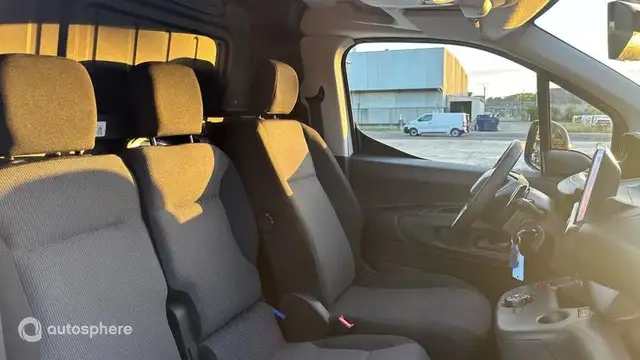 Peugeot Partner view 10