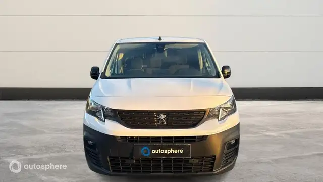 Peugeot Partner view 2