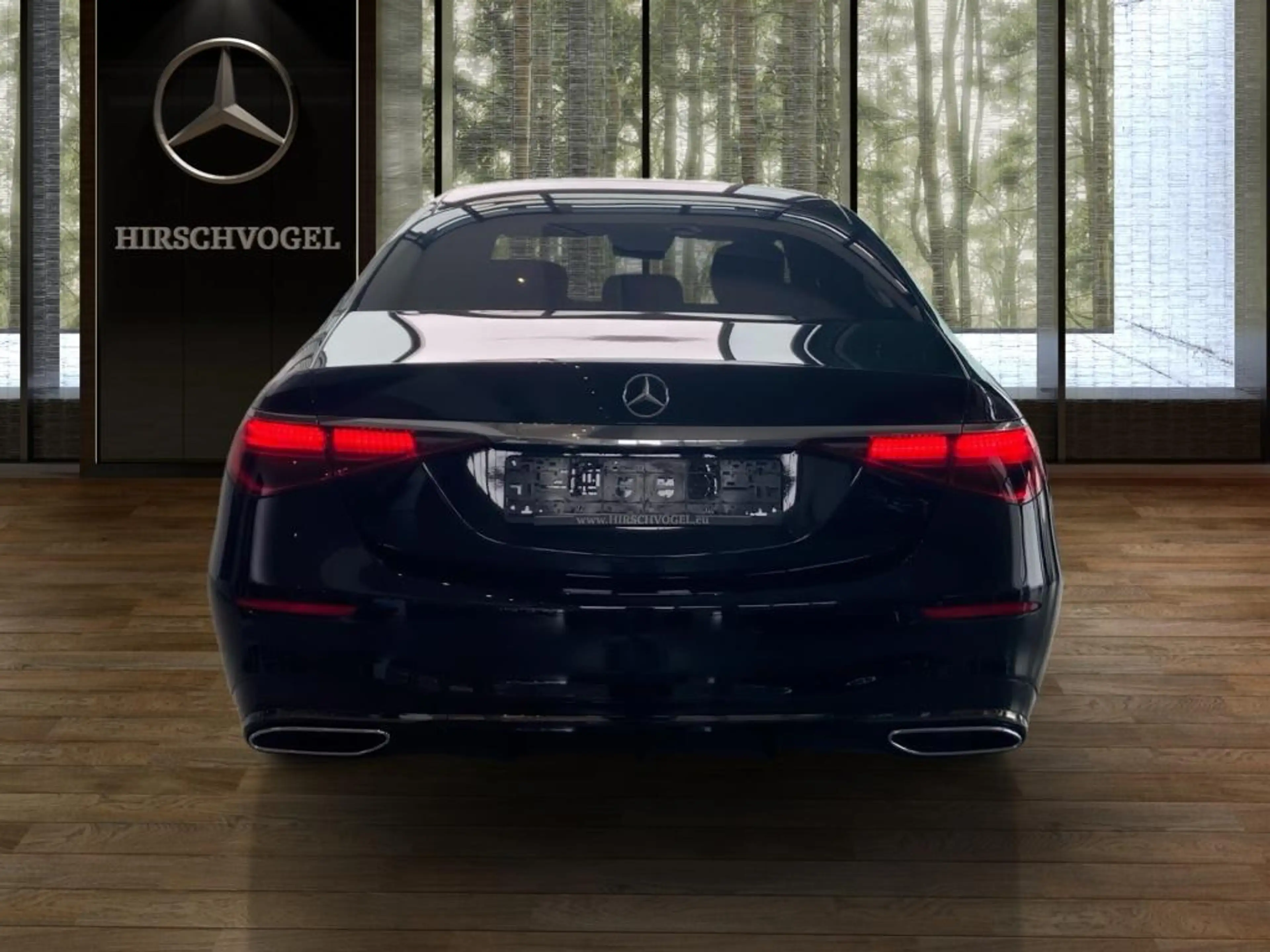 Mercedes-Benz S 350 d 4M AMG-Line+Night+AIRMATIC+DISTRON+Pano — photo 6