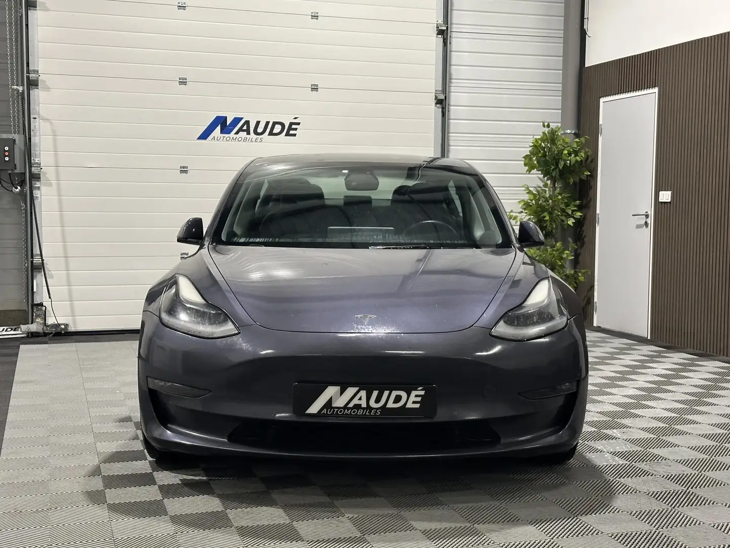 Tesla Model 3 Dual Motor AWD Long Range Gris - 2
