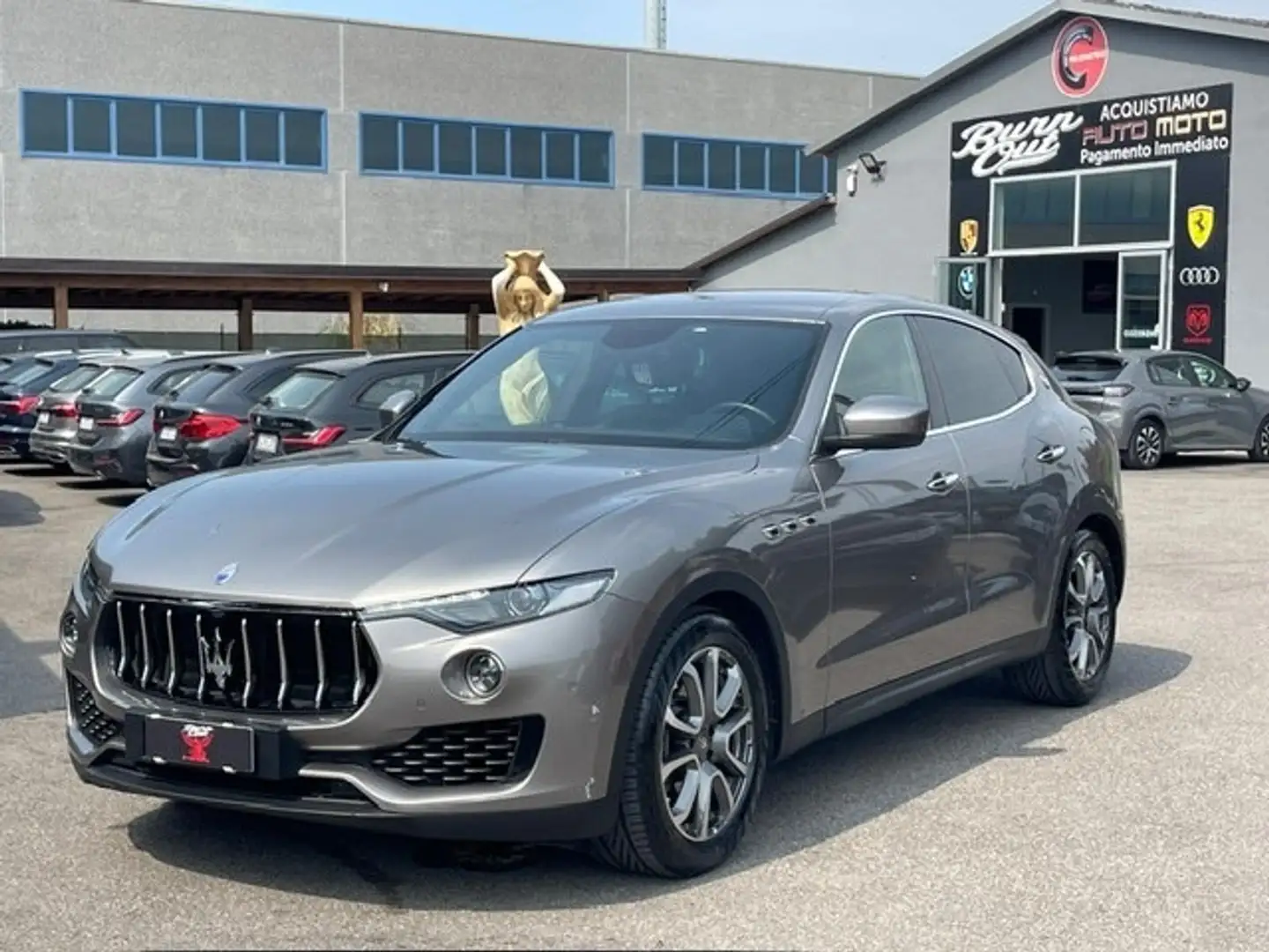 Maserati Levante V6 Diesel AWD Granlusso Grigio - 1
