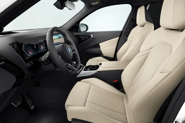 BMW X3 view 2