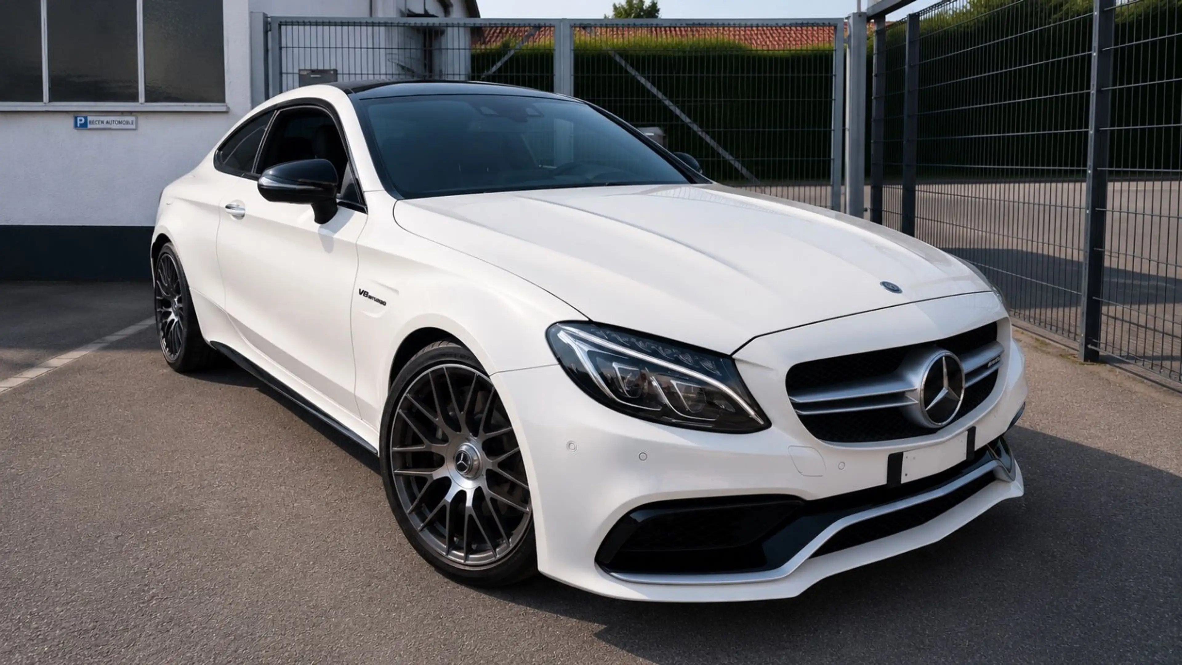 Mercedes-Benz C 63 AMG Coupe*DISTRONIC PLUS*BURMESTER*GARANTIE — photo 2