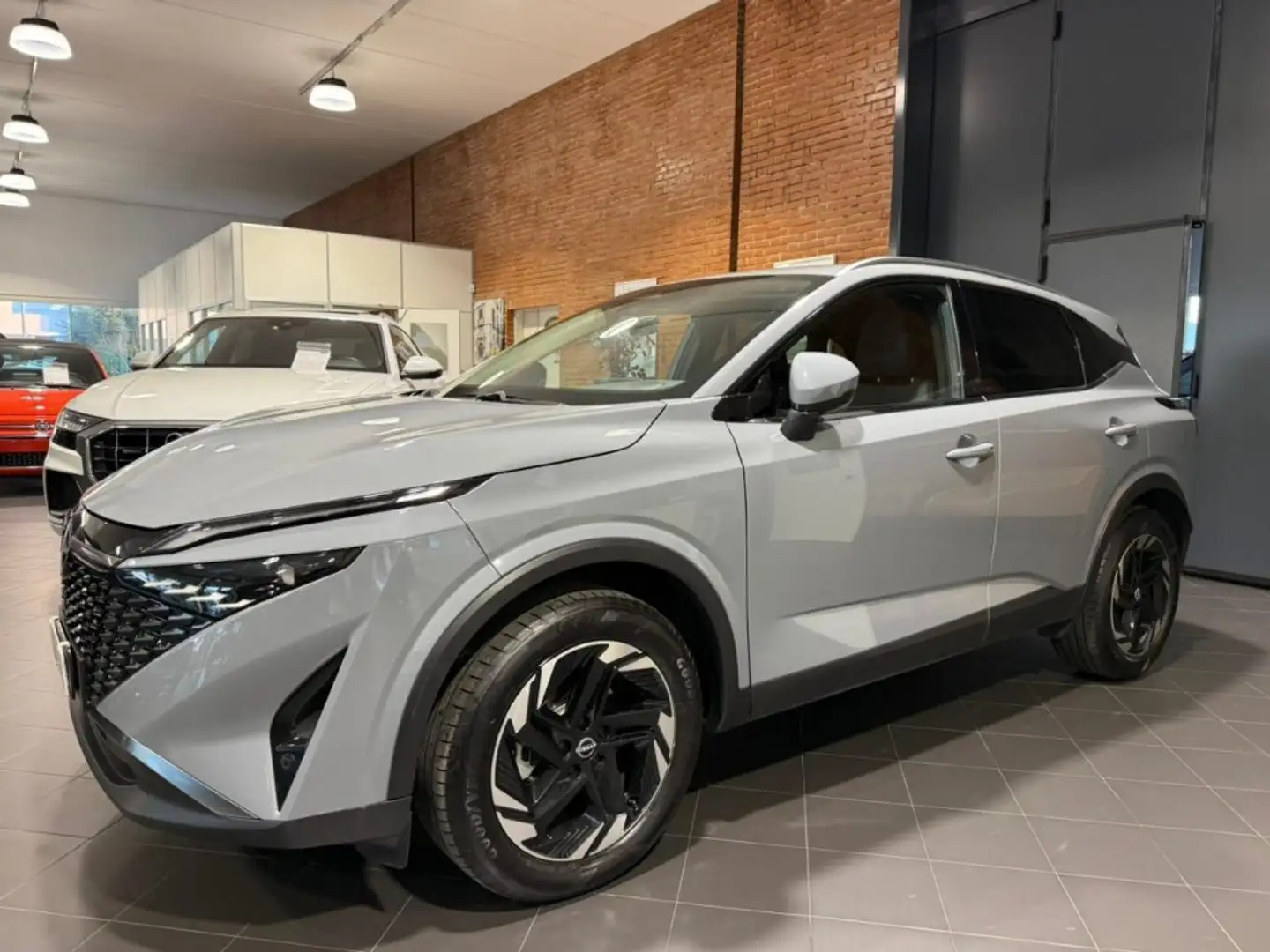 Nissan Qashqai MHEV 158 CV Xtronic N-Connecta NAVI - LED - ACC Grau - 1