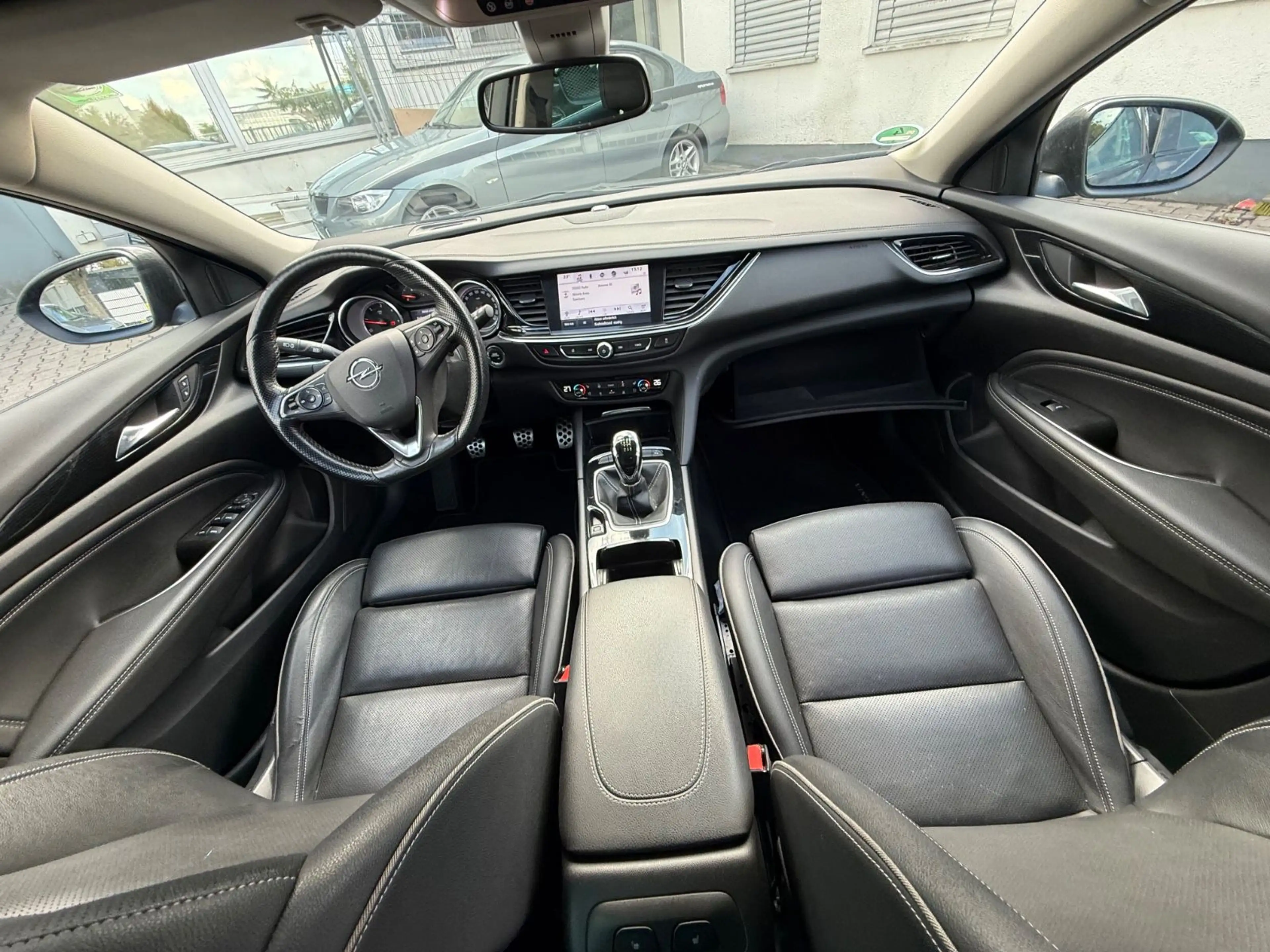 Opel Insignia B Sports Tourer Exclusive*Euro 6*TopFzg — photo 9