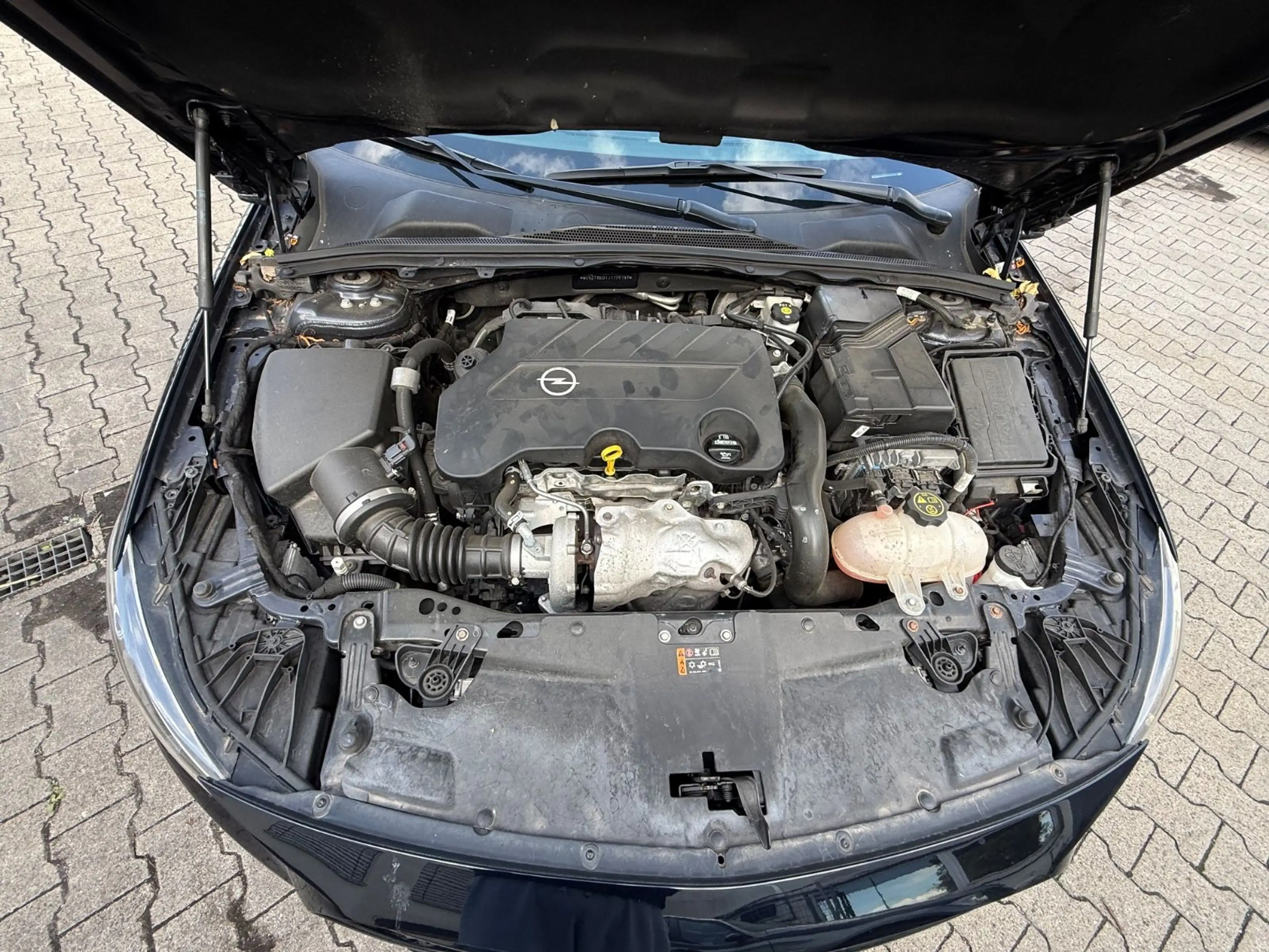 Opel Insignia B Sports Tourer Exclusive*Euro 6*TopFzg — photo 8