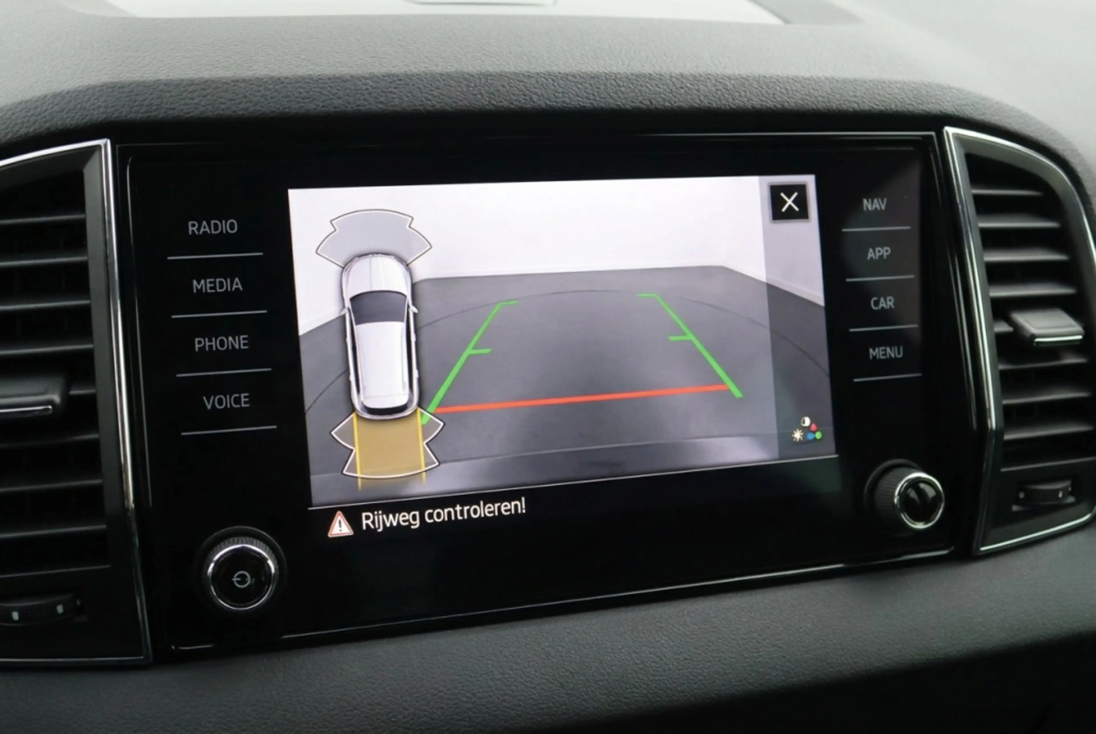 Skoda Karoq Sportline 1.5 TSI Camera l Elektrische Acherklep l — photo 18