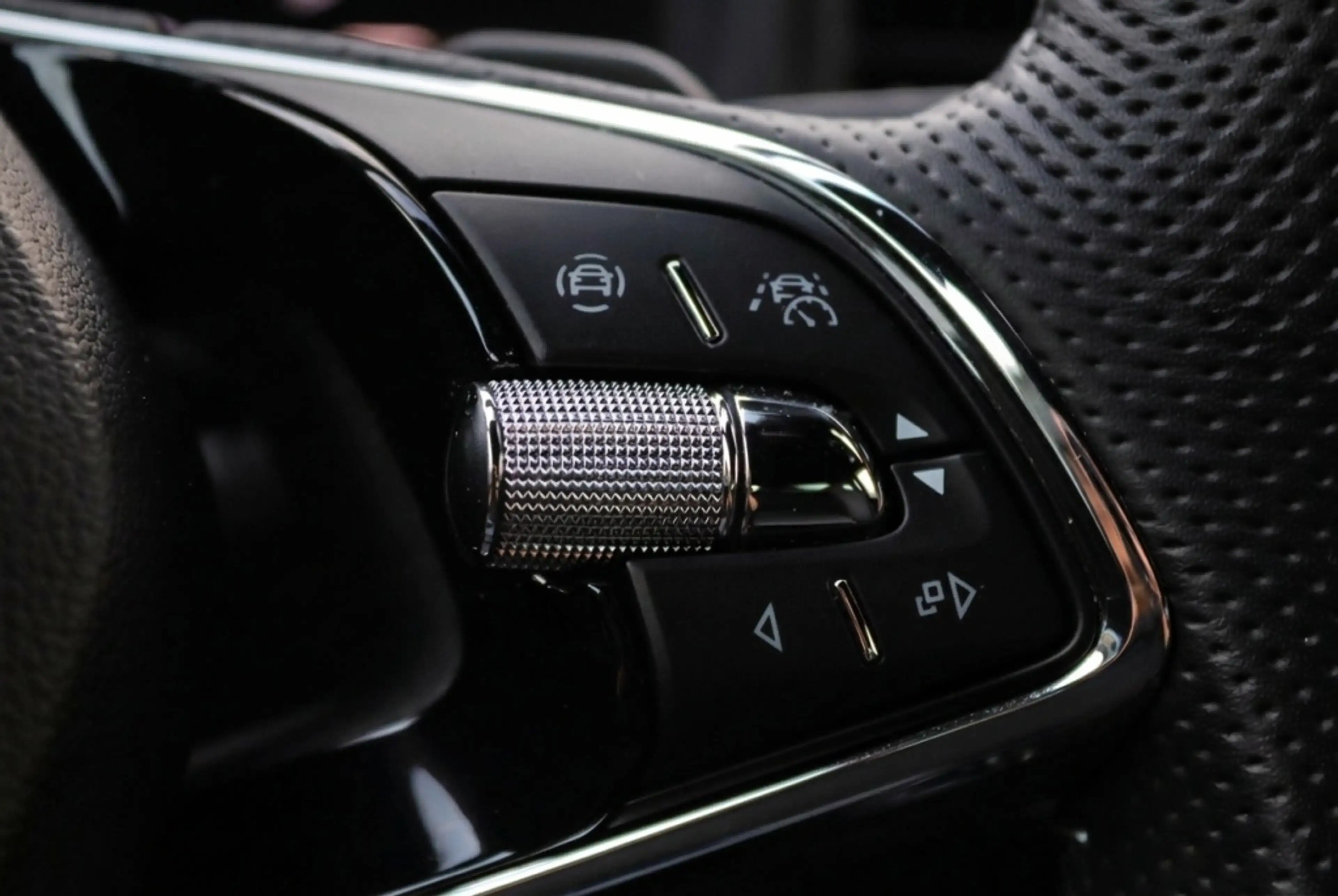 Skoda Karoq Sportline 1.5 TSI Camera l Elektrische Acherklep l — photo 25