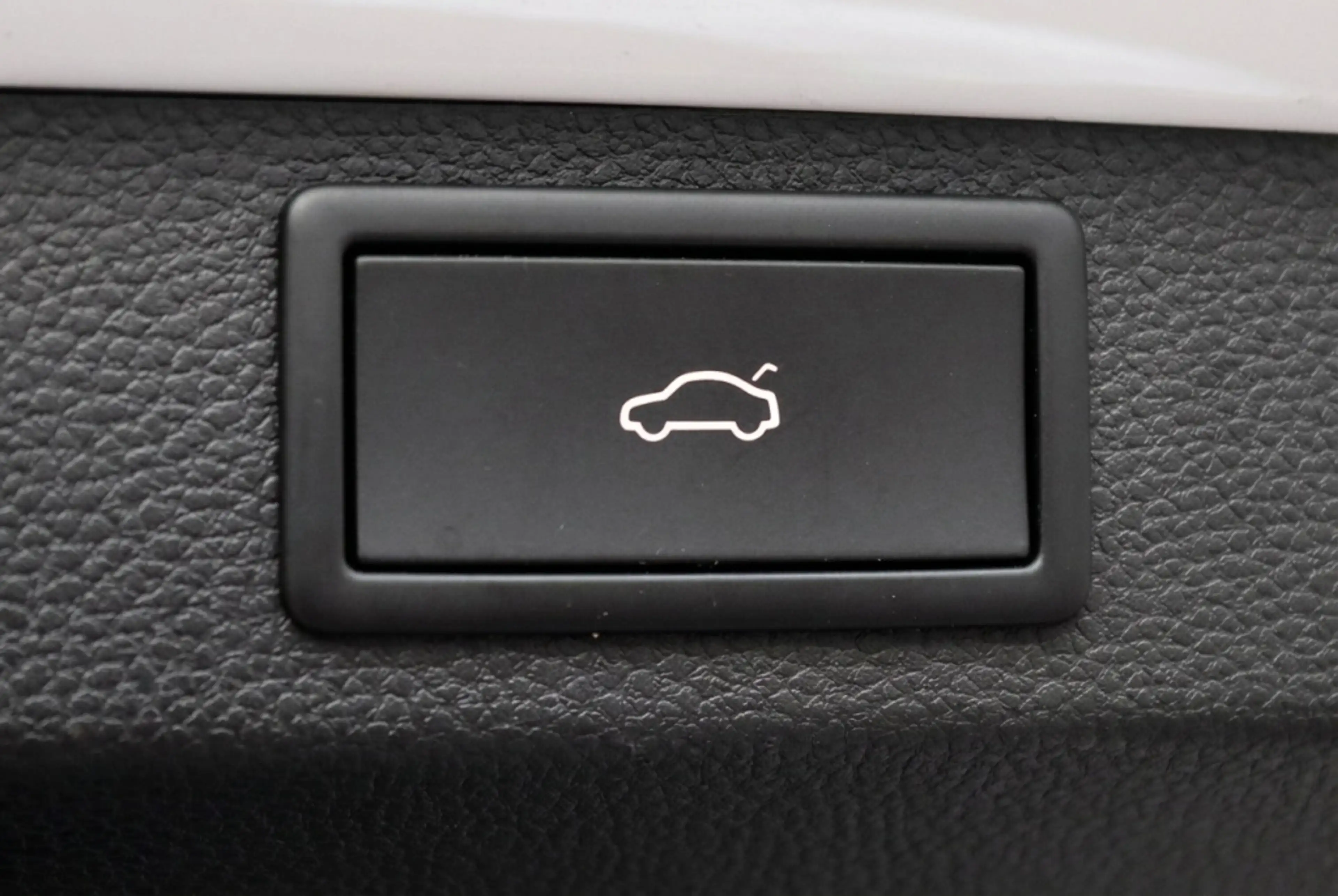 Skoda Karoq Sportline 1.5 TSI Camera l Elektrische Acherklep l — photo 14