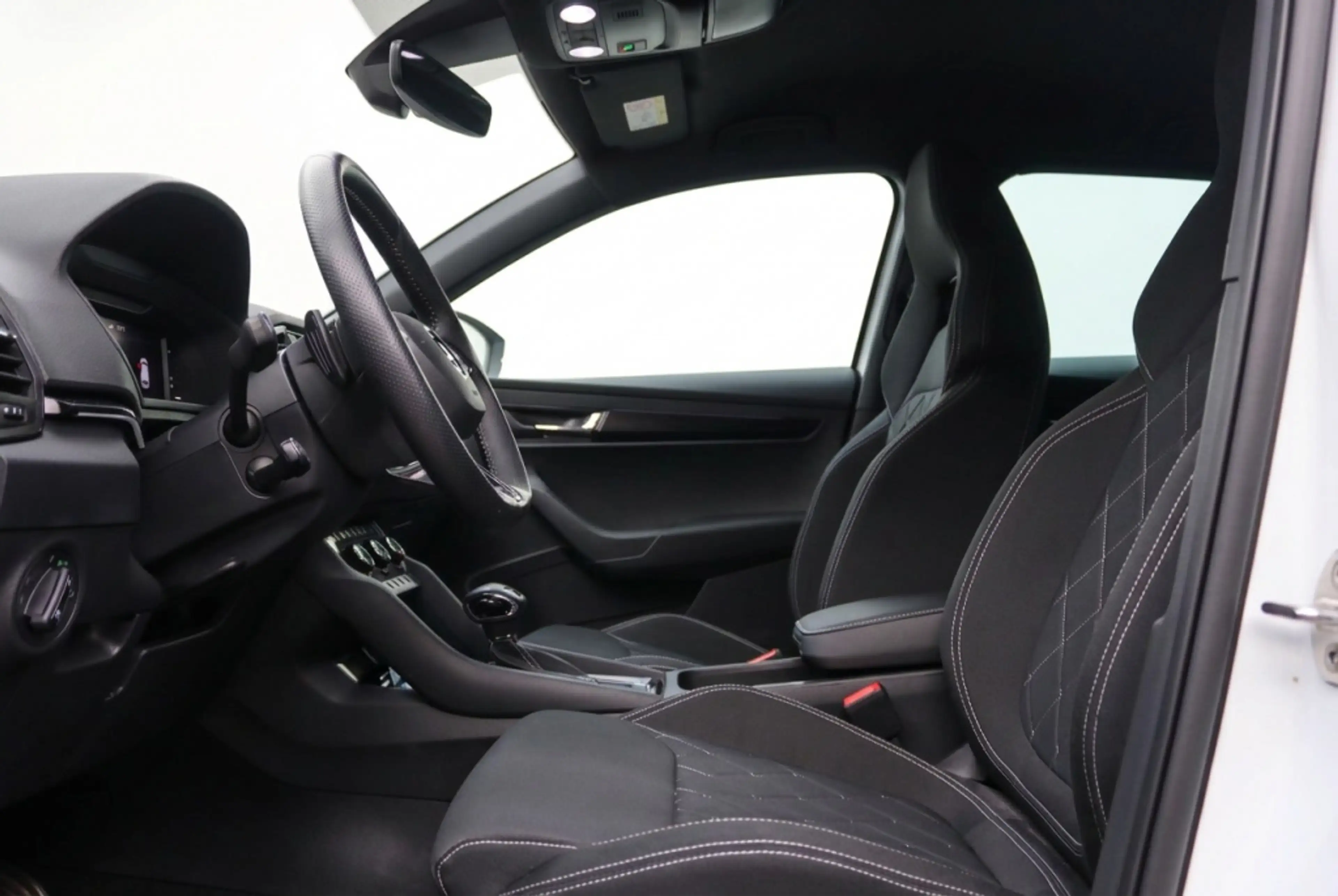 Skoda Karoq Sportline 1.5 TSI Camera l Elektrische Acherklep l — photo 11