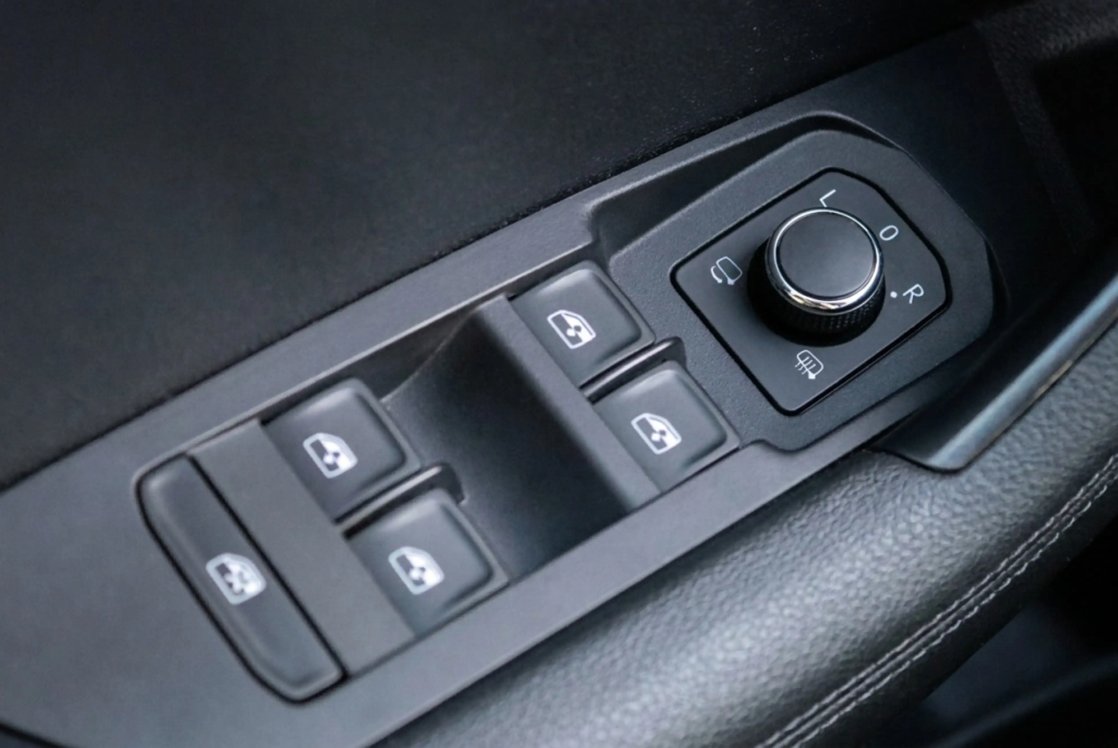Skoda Karoq Sportline 1.5 TSI Camera l Elektrische Acherklep l — photo 26