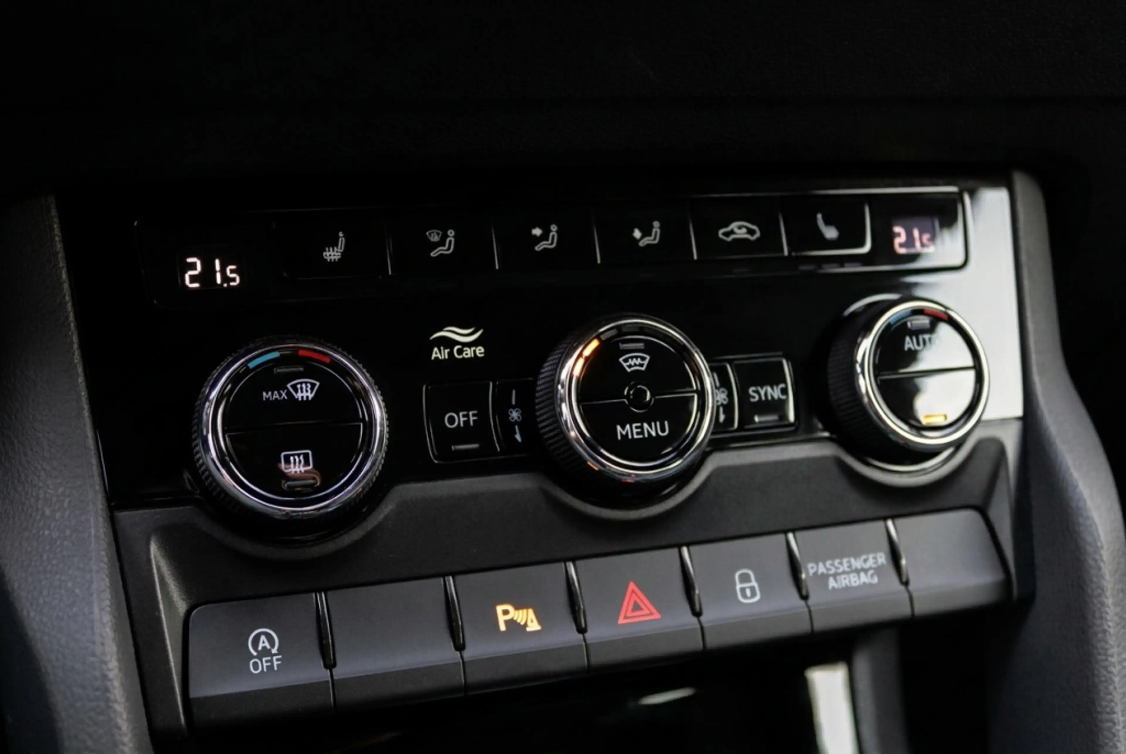 Skoda Karoq Sportline 1.5 TSI Camera l Elektrische Acherklep l — photo 21