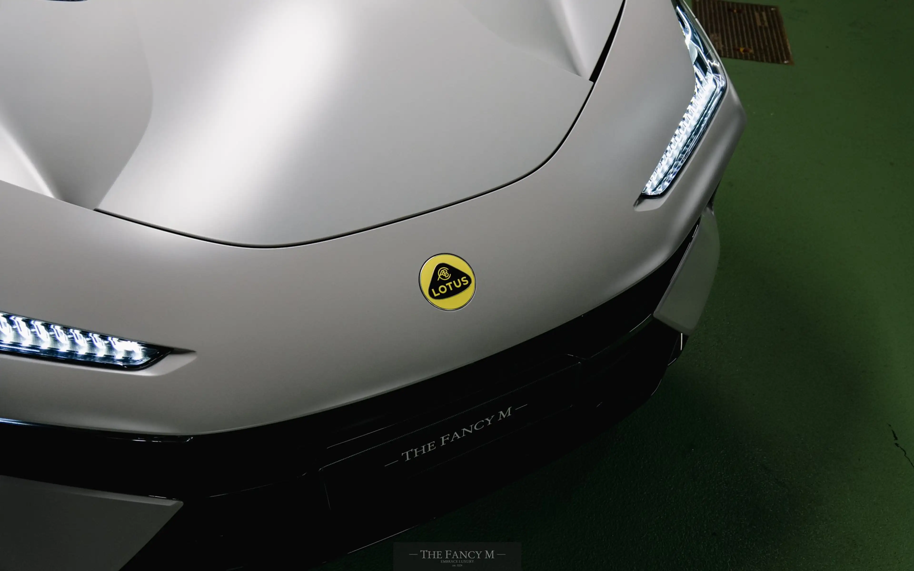 Lotus Eletre Eletre R 112kWh — photo 6