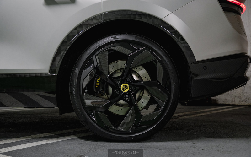 Lotus Eletre Eletre R 112kWh — photo 10