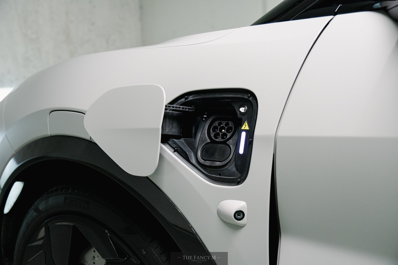 Lotus Eletre Eletre R 112kWh — photo 11