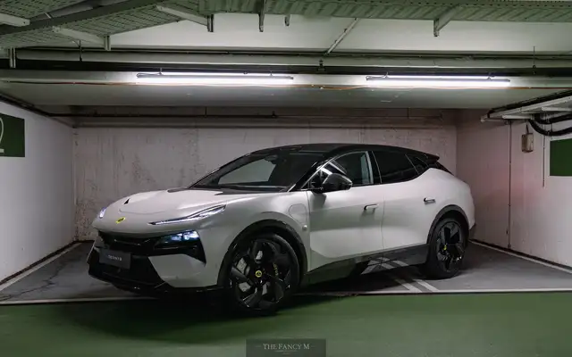 Lotus Eletre R 112kWh