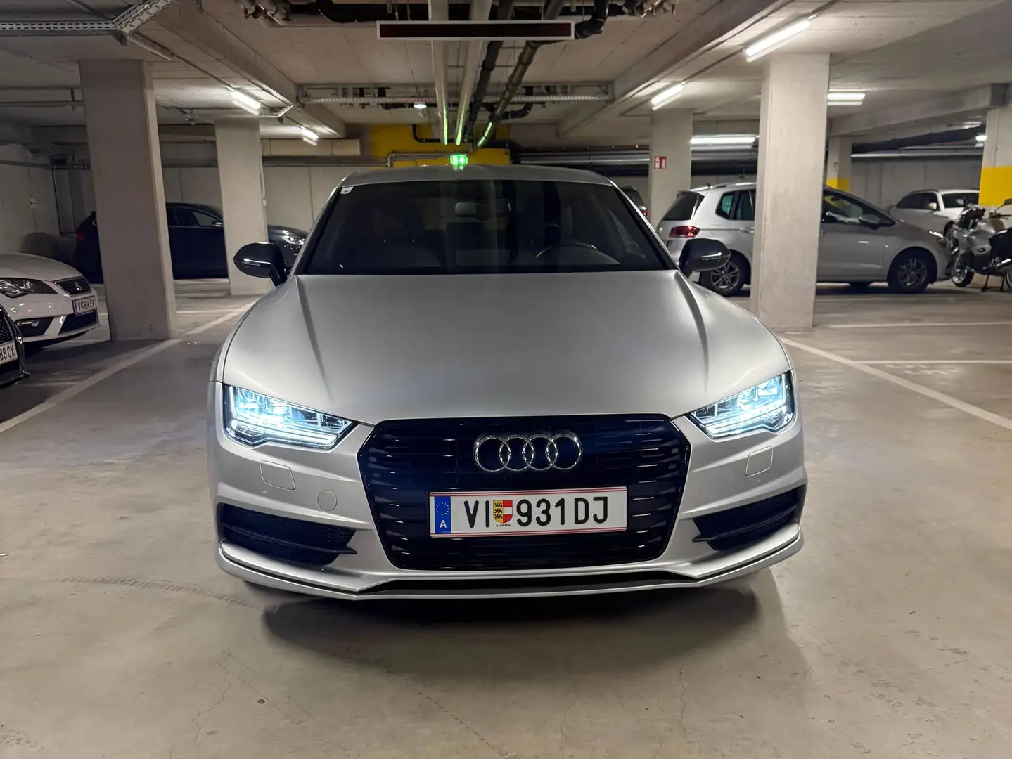 Audi A7 A7 Sportback 3,0 TDI Ultra S-tronic Grau - 2