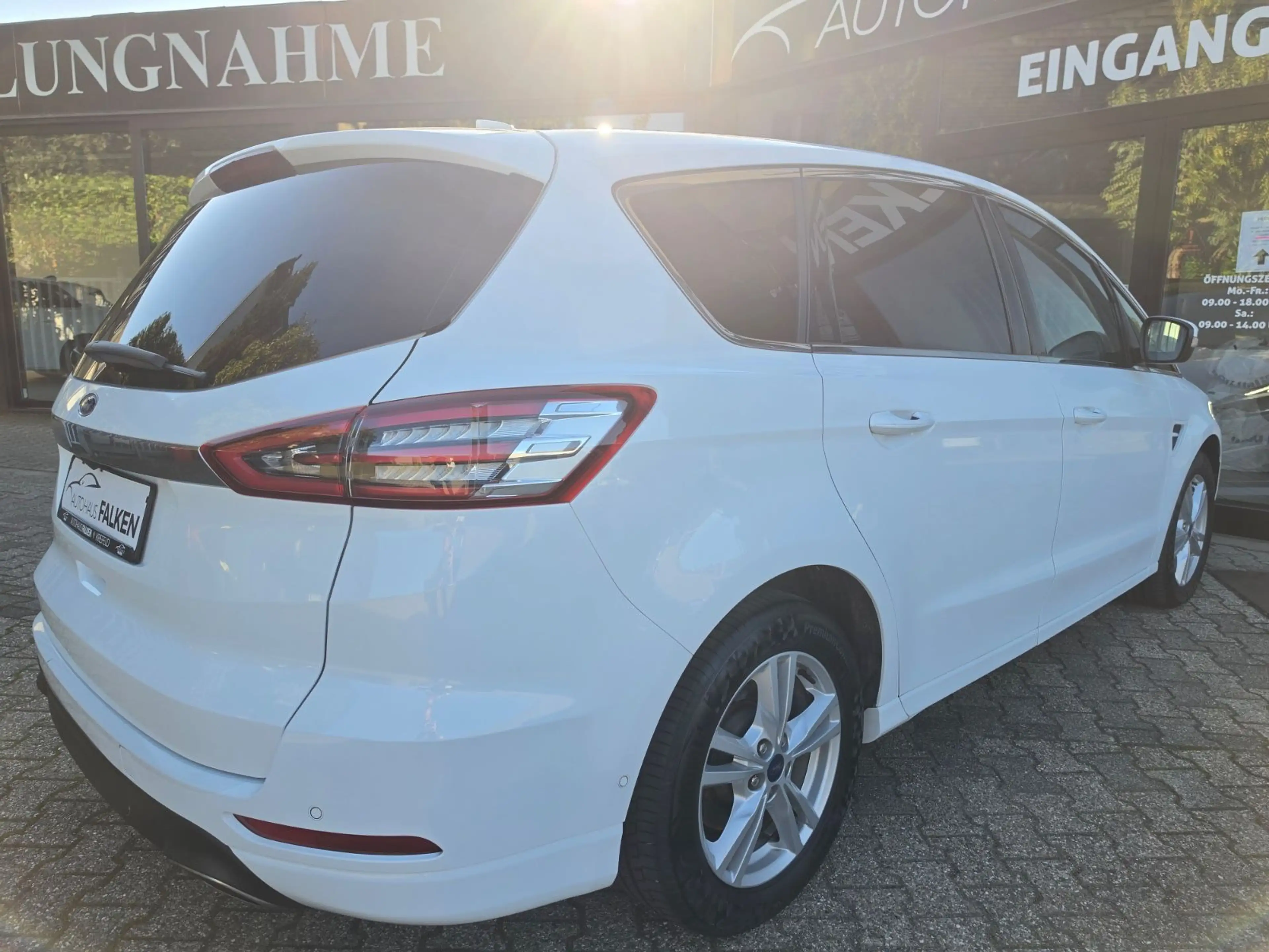 Ford S-Max Titanium 190PS Pano ACC BLIND 360°CarPL 1H — photo 5