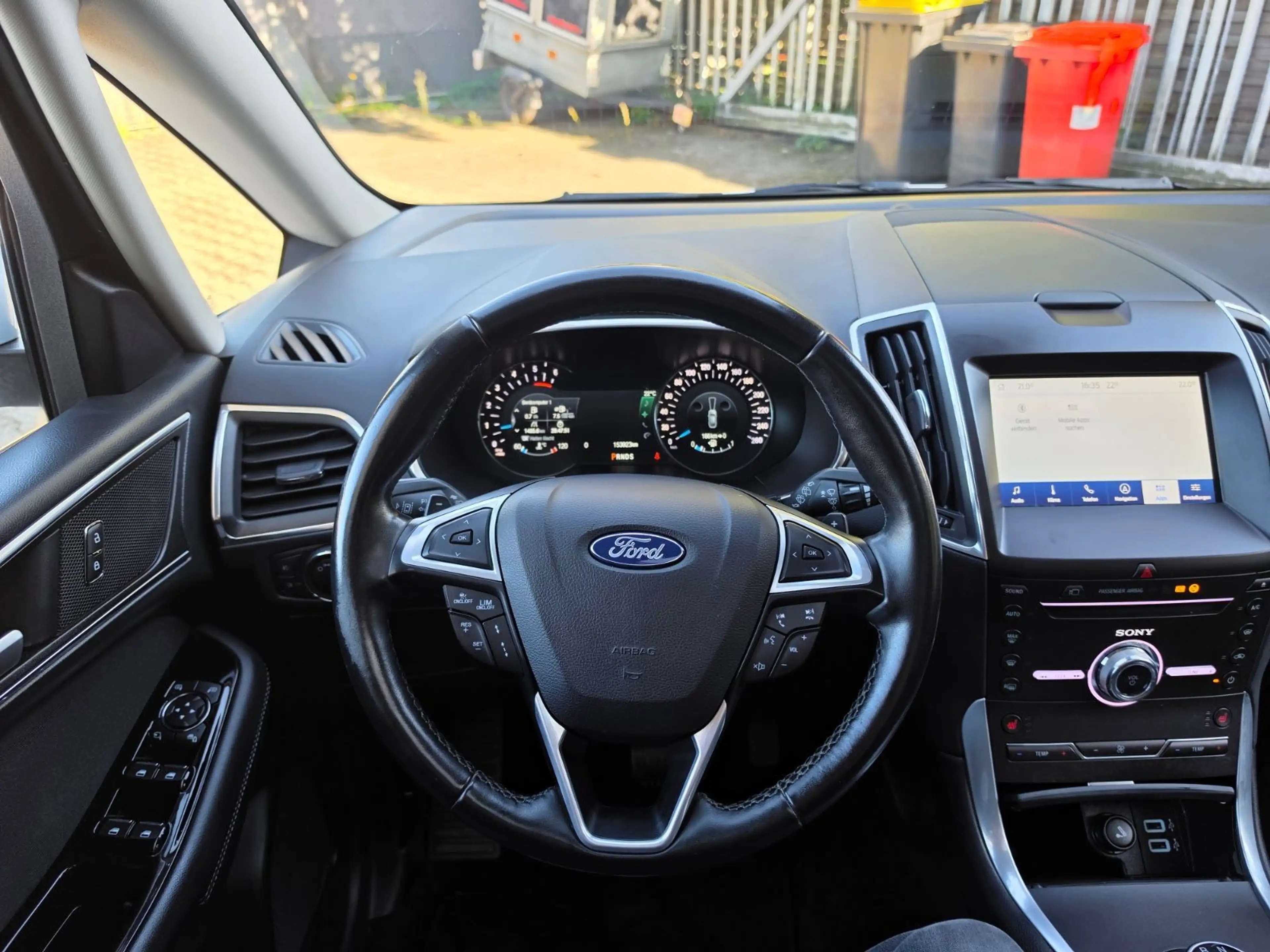 Ford S-Max Titanium 190PS Pano ACC BLIND 360°CarPL 1H — photo 14