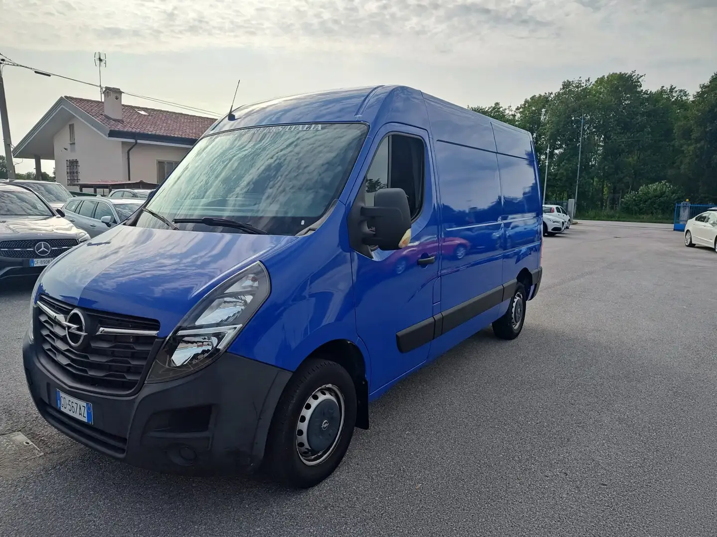 Opel Movano 35 2.3 TURBO D 135CV L2H2 MY21 Navi - GD567AZ Bleu - 2
