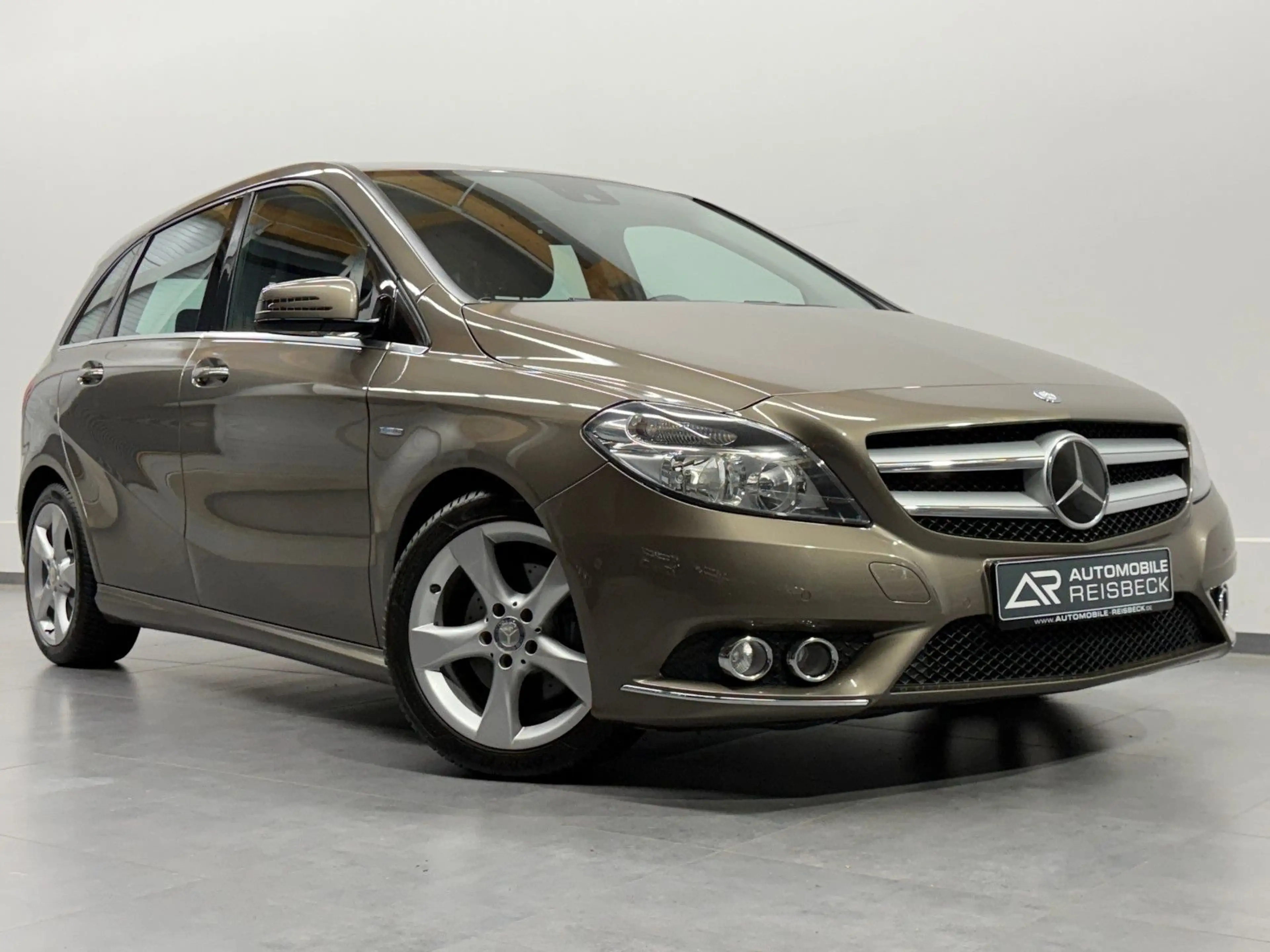 Mercedes-Benz B 200 CDI *Sportpaket*Navi*el.Sitz*Klimaaut.* — photo 10